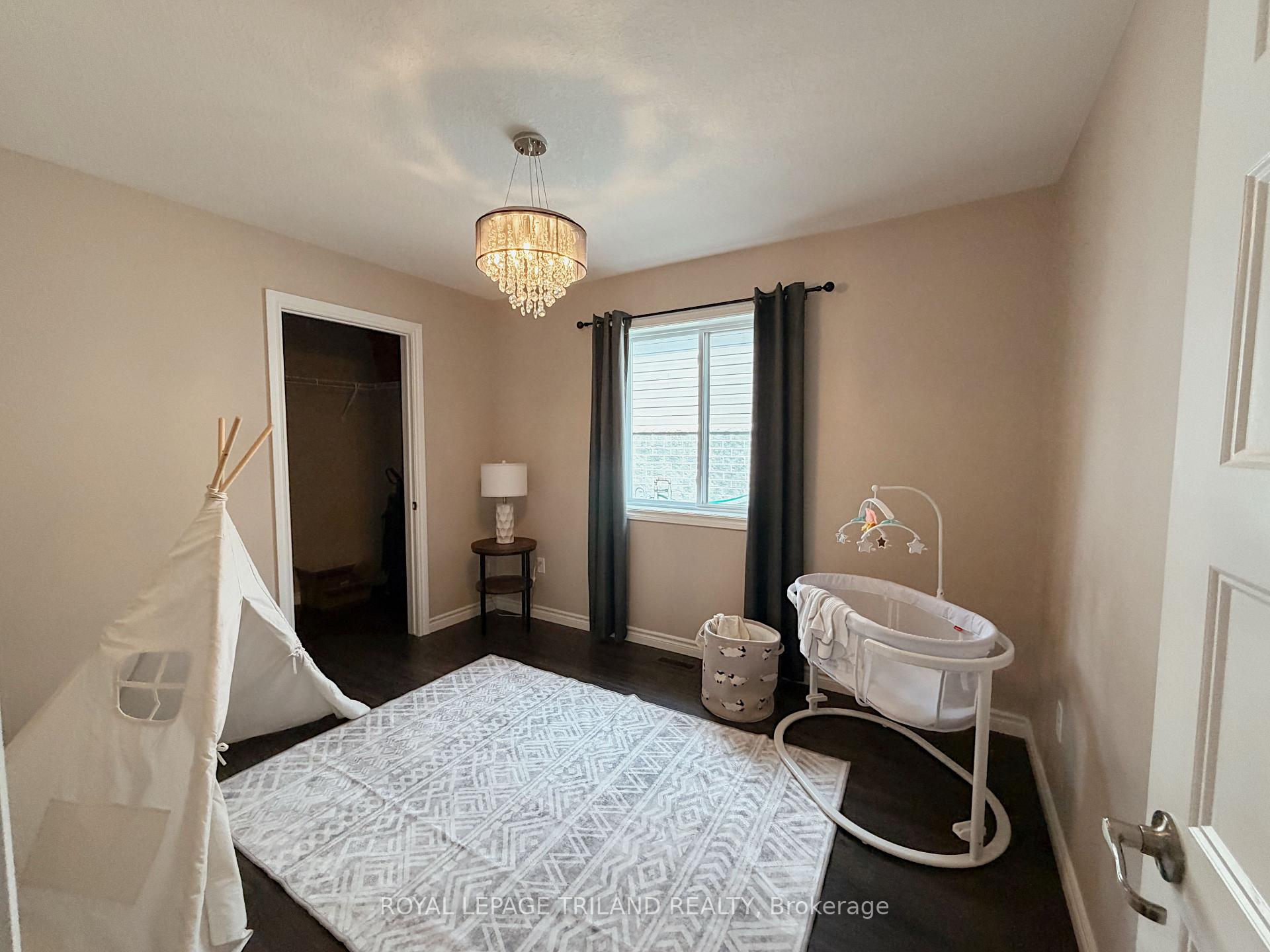 Photo 43 of 38 Leesboro Trail, Thames Centre, Thorndale — HOMEH
