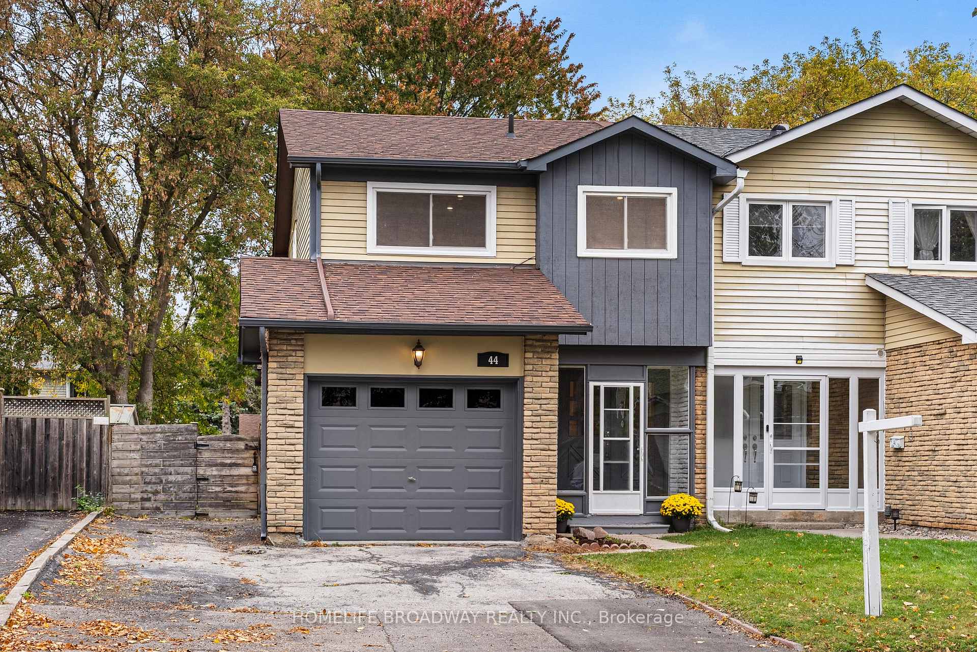 Photo of 44 Hollyberry Trail