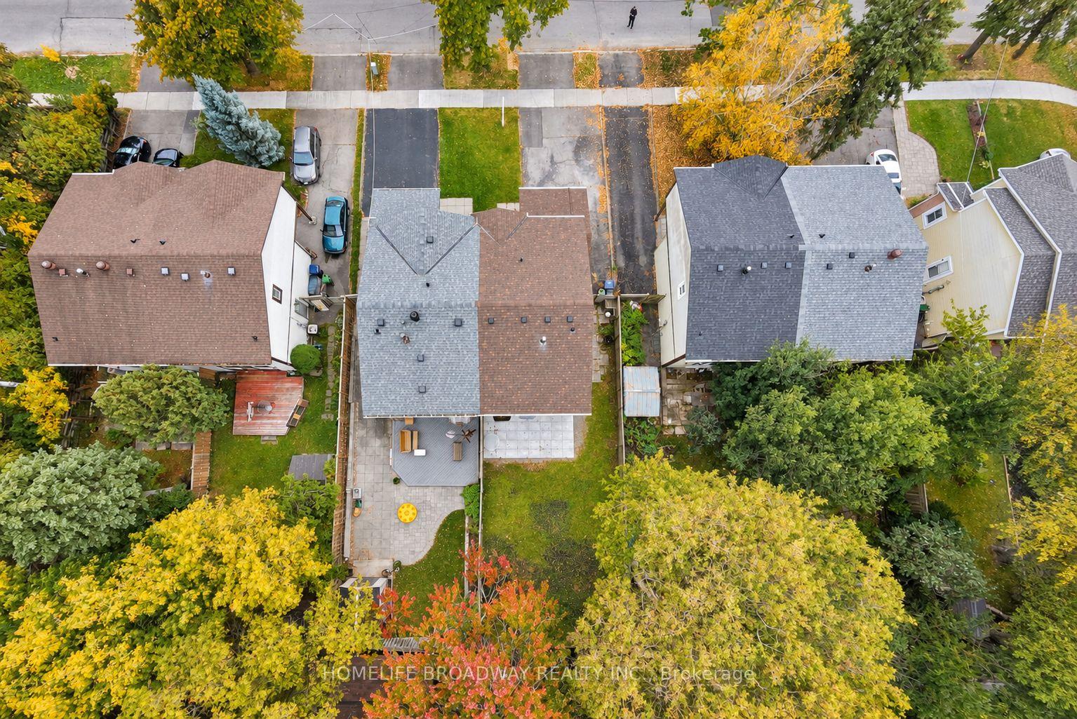 Photo 34 of 44 Hollyberry Trail, North York, Hillcrest Village — HOMEH