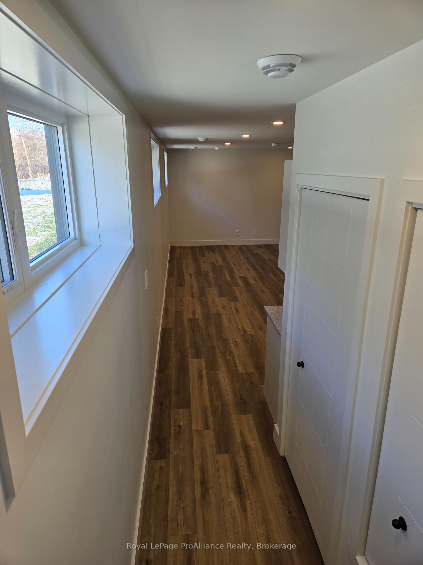 Photo 4 of Unit B, 8 Aldersgate Drive, Belleville, Belleville Ward — HOMEH