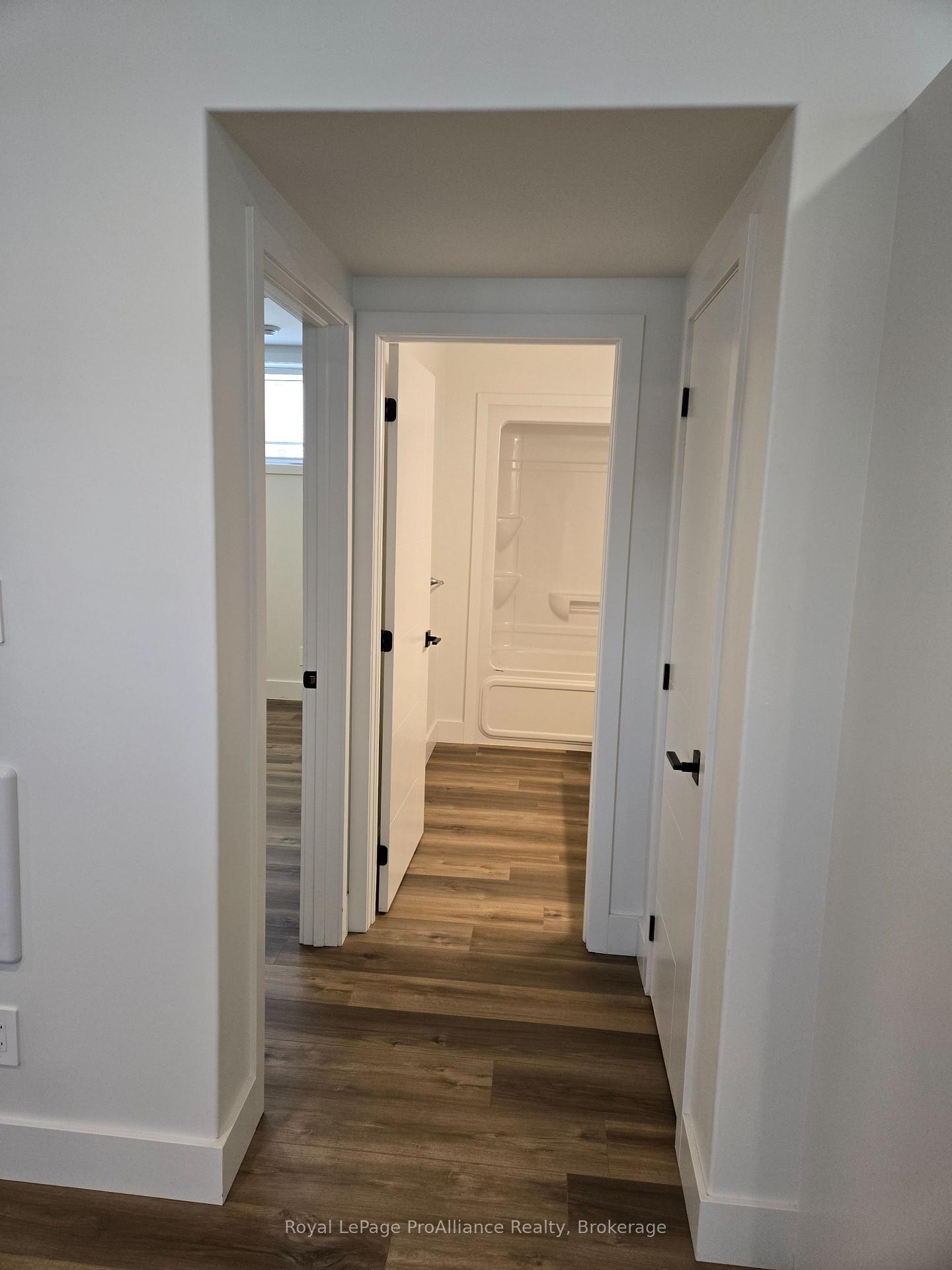 Photo 13 of Unit B, 8 Aldersgate Drive, Belleville, Belleville Ward — HOMEH