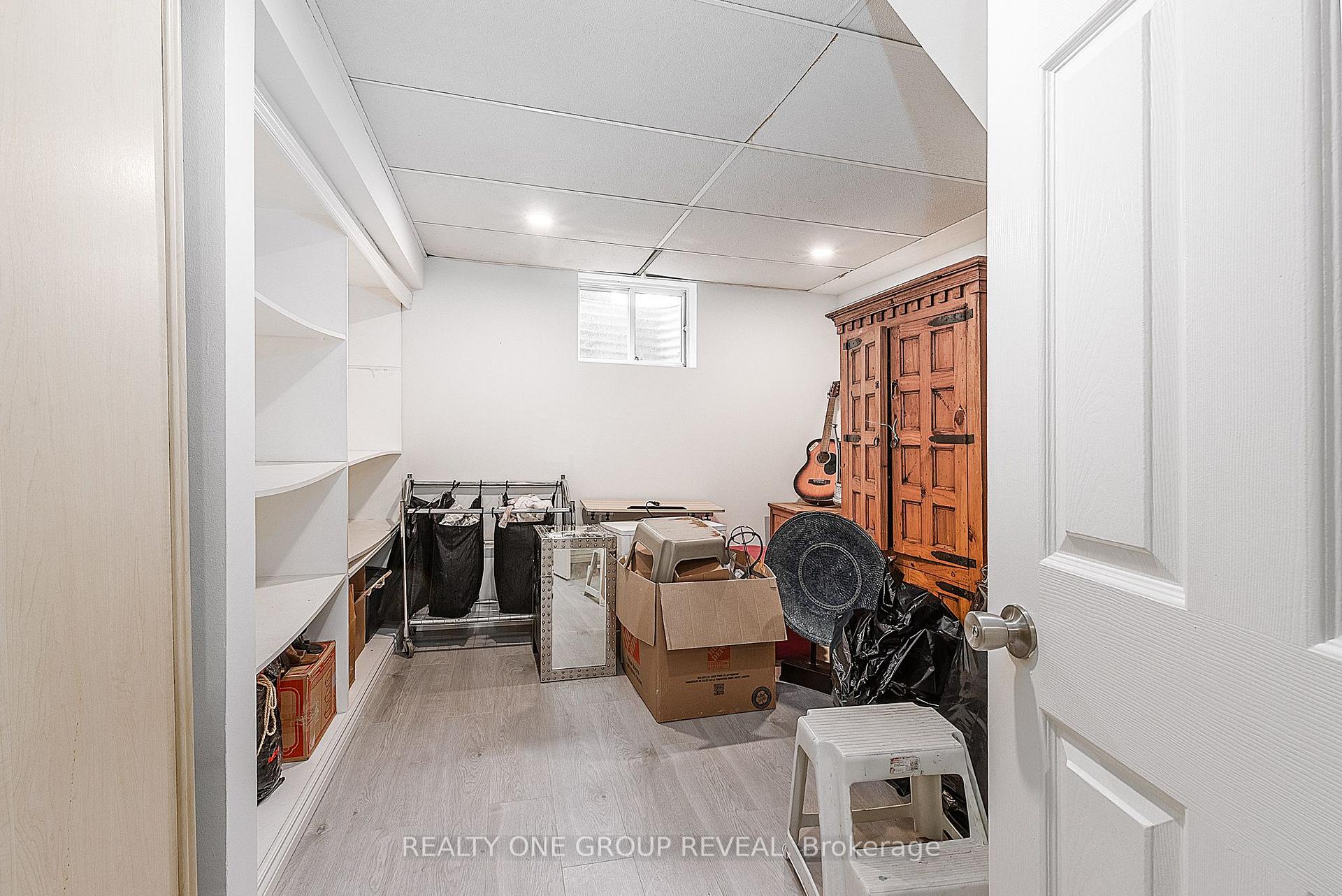 Photo 27 of 938 Harding Street, Whitby, Downtown Whitby — HOMEH