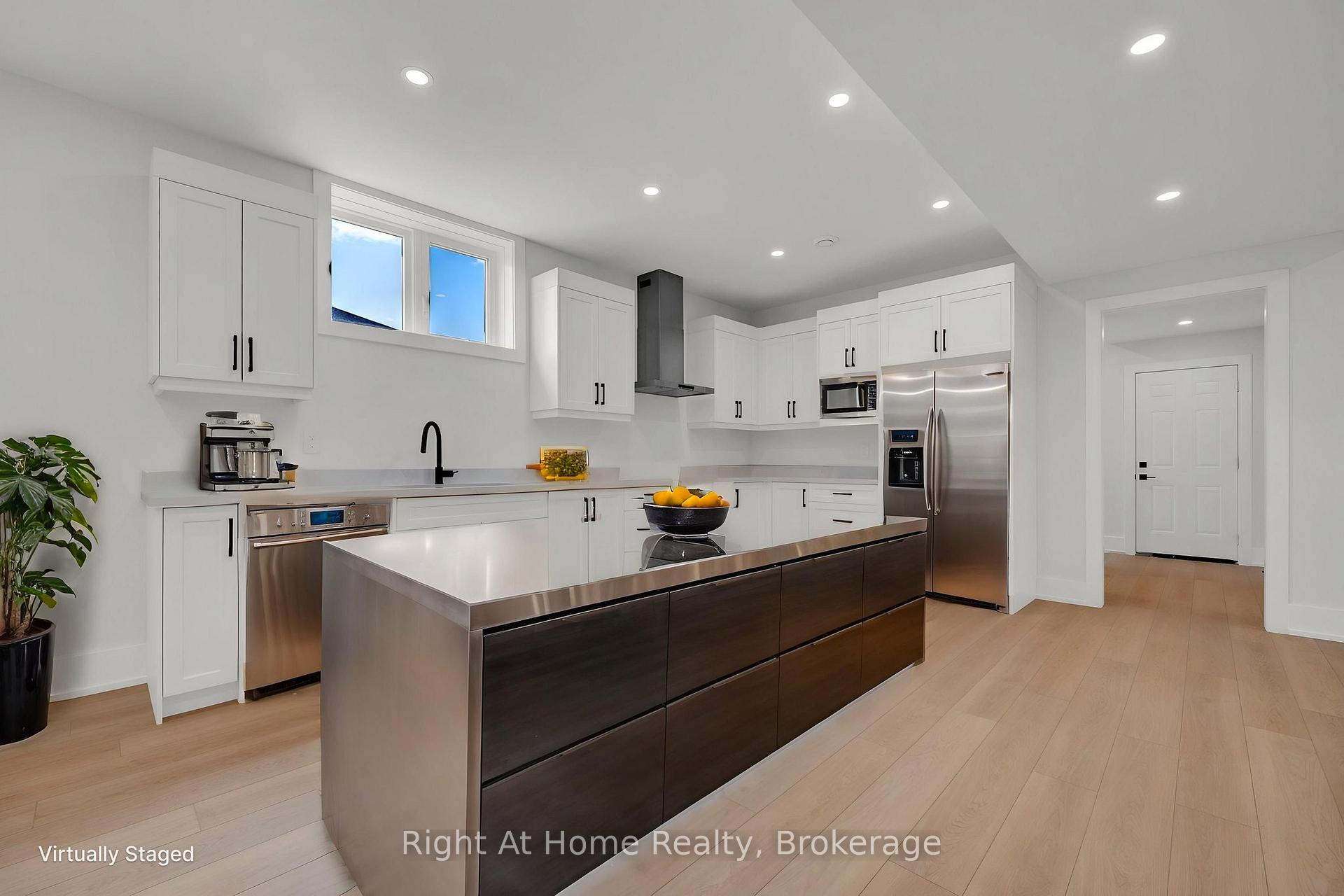 Photo 31 of 213 Suzanne Mess Boulevard, Cobourg — HOMEH