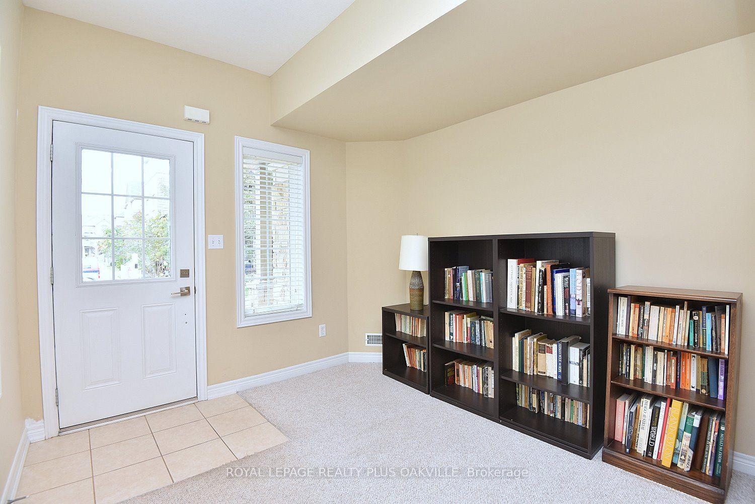 Photo 8 of 621 Budgeon Common, Burlington, Shoreacres — HOMEH