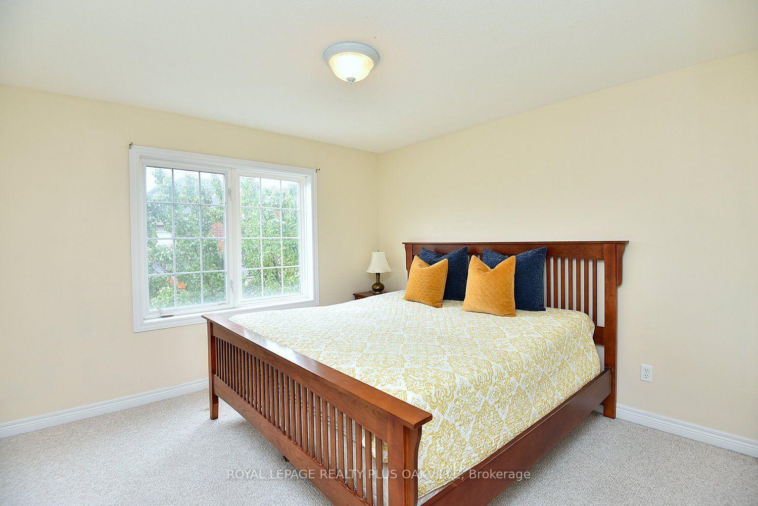 Photo 29 of 621 Budgeon Common, Burlington, Shoreacres — HOMEH