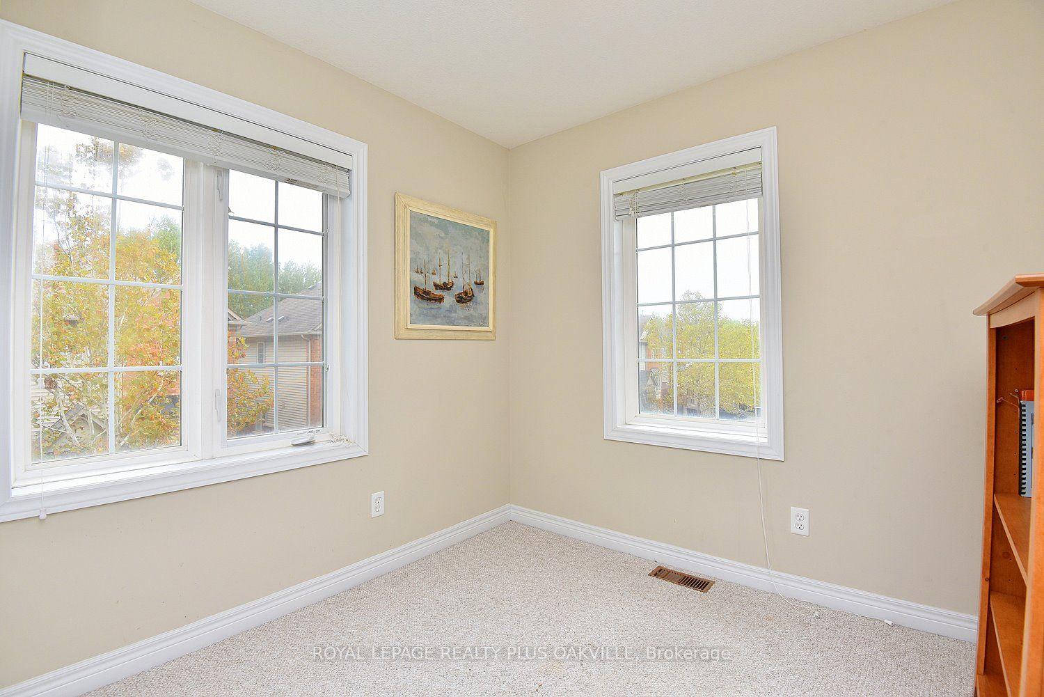Photo 32 of 621 Budgeon Common, Burlington, Shoreacres — HOMEH