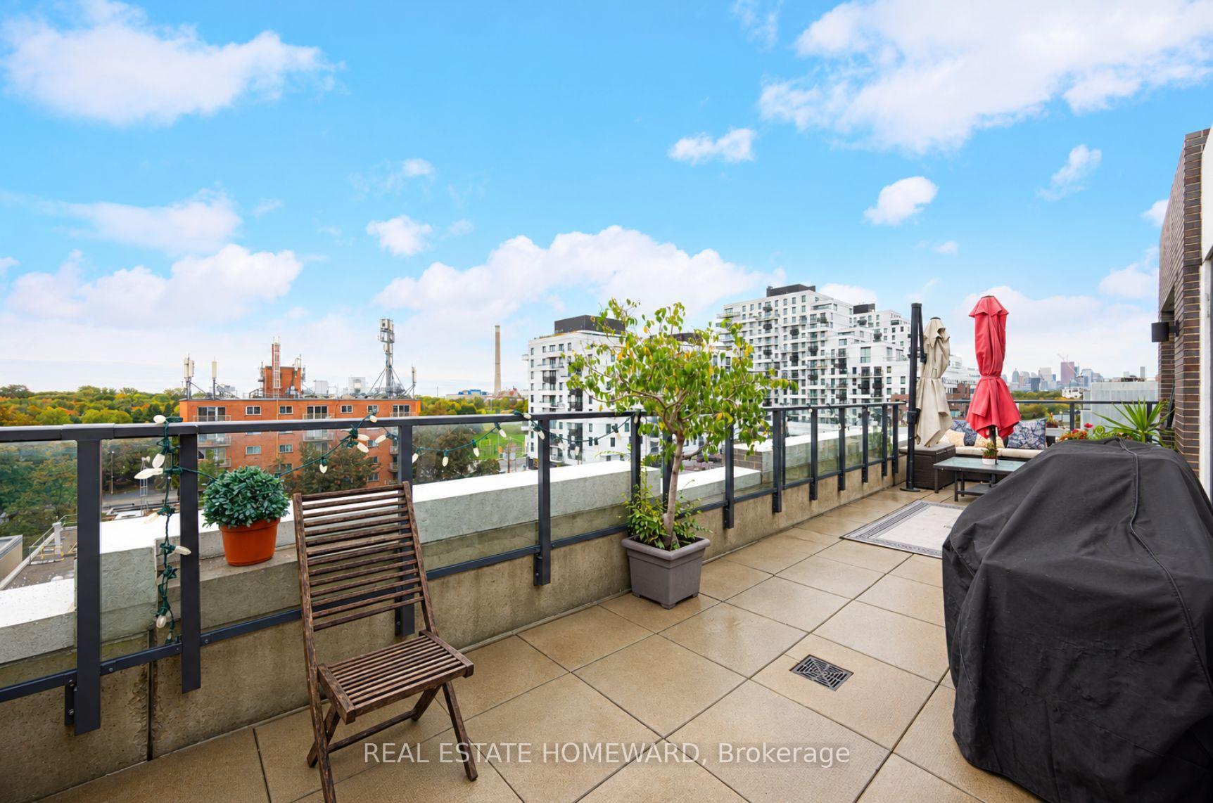 Photo 14 of Unit 605, 1630 Queen Street E, Toronto, The Beaches — HOMEH