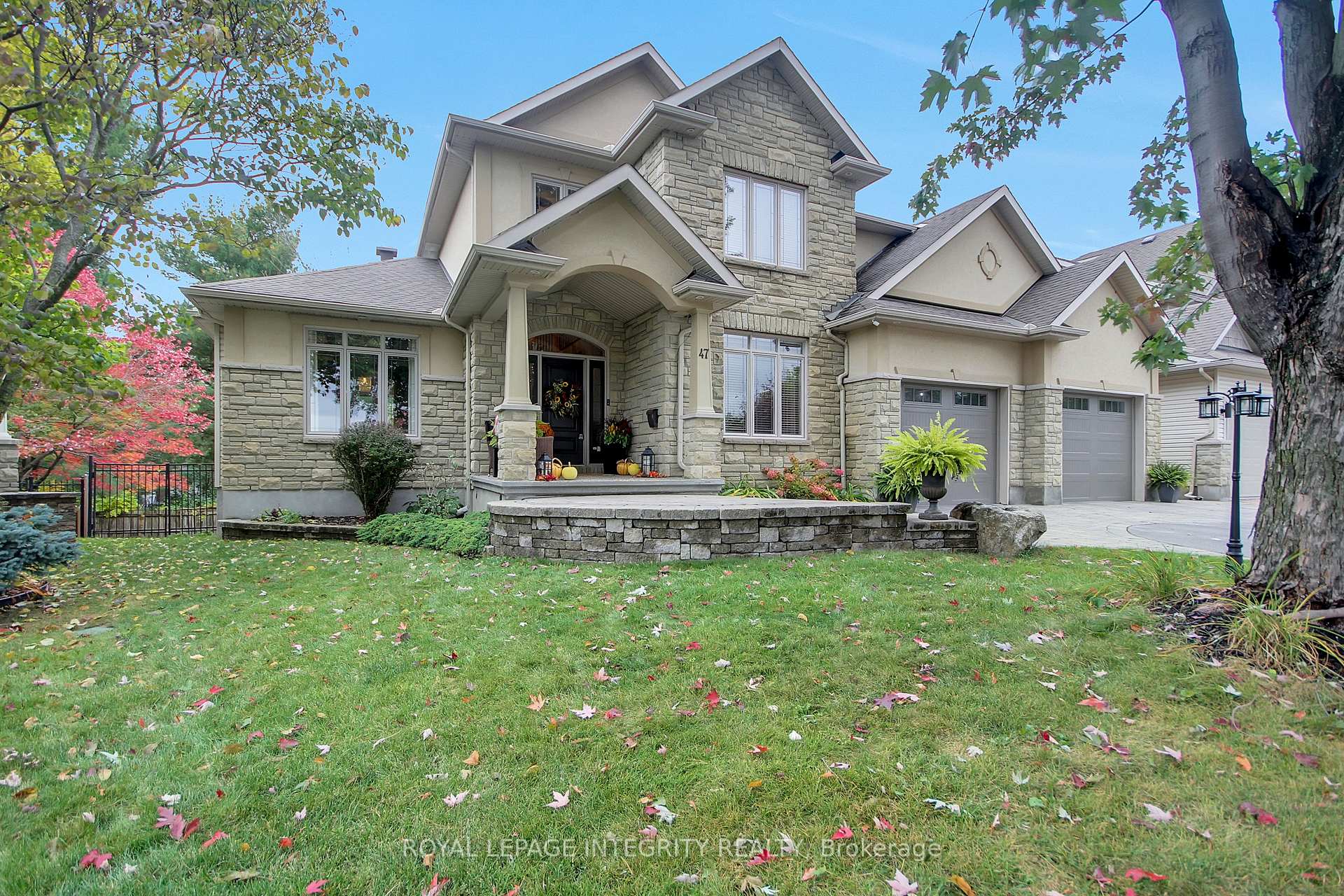 Photo 1 of 47 Shining Star Circle, Ottawa, Stittsville (South) — HOMEH