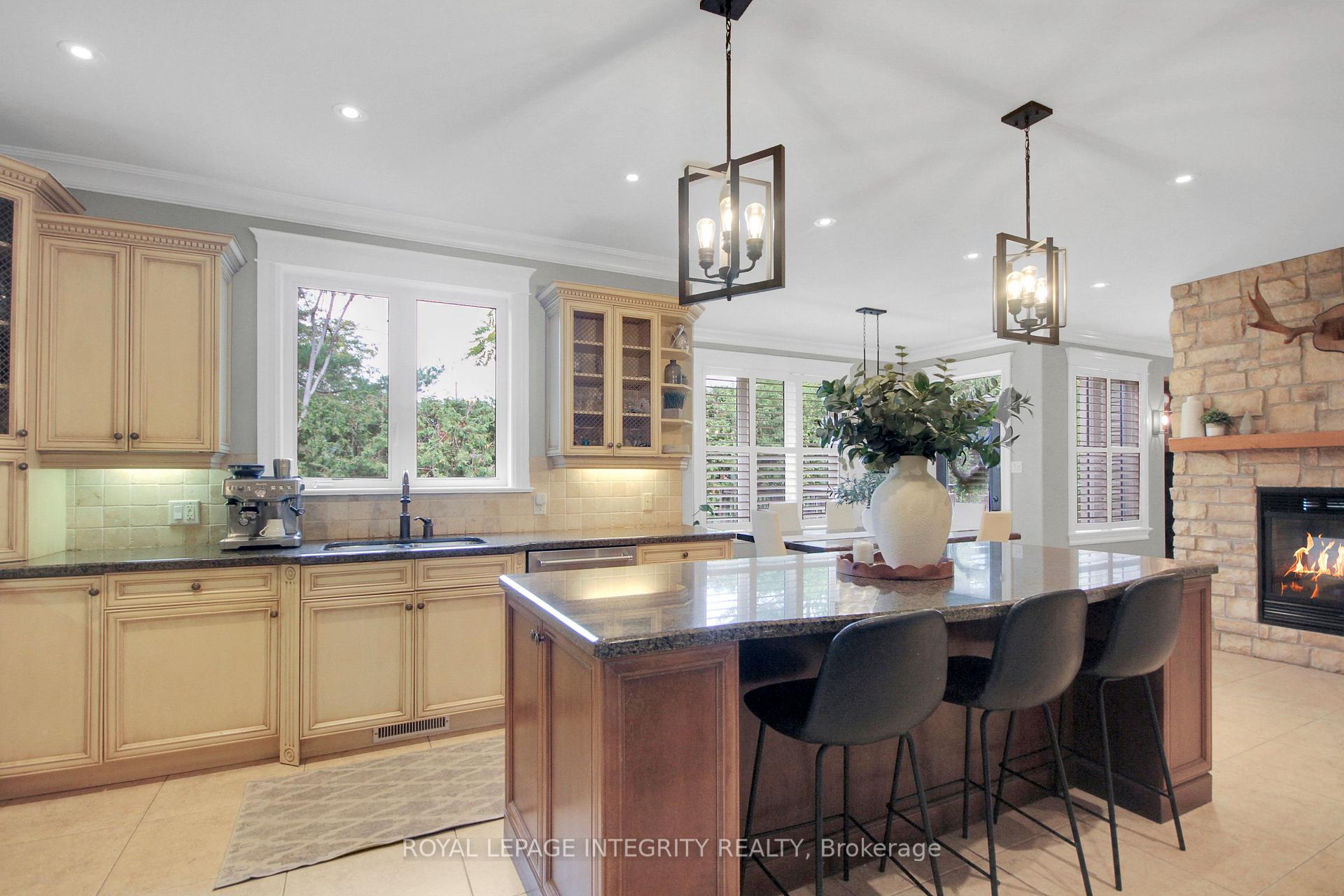 Photo 13 of 47 Shining Star Circle, Ottawa, Stittsville (South) — HOMEH