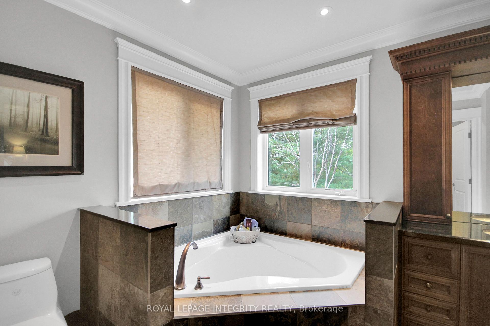 Photo 37 of 47 Shining Star Circle, Ottawa, Stittsville (South) — HOMEH