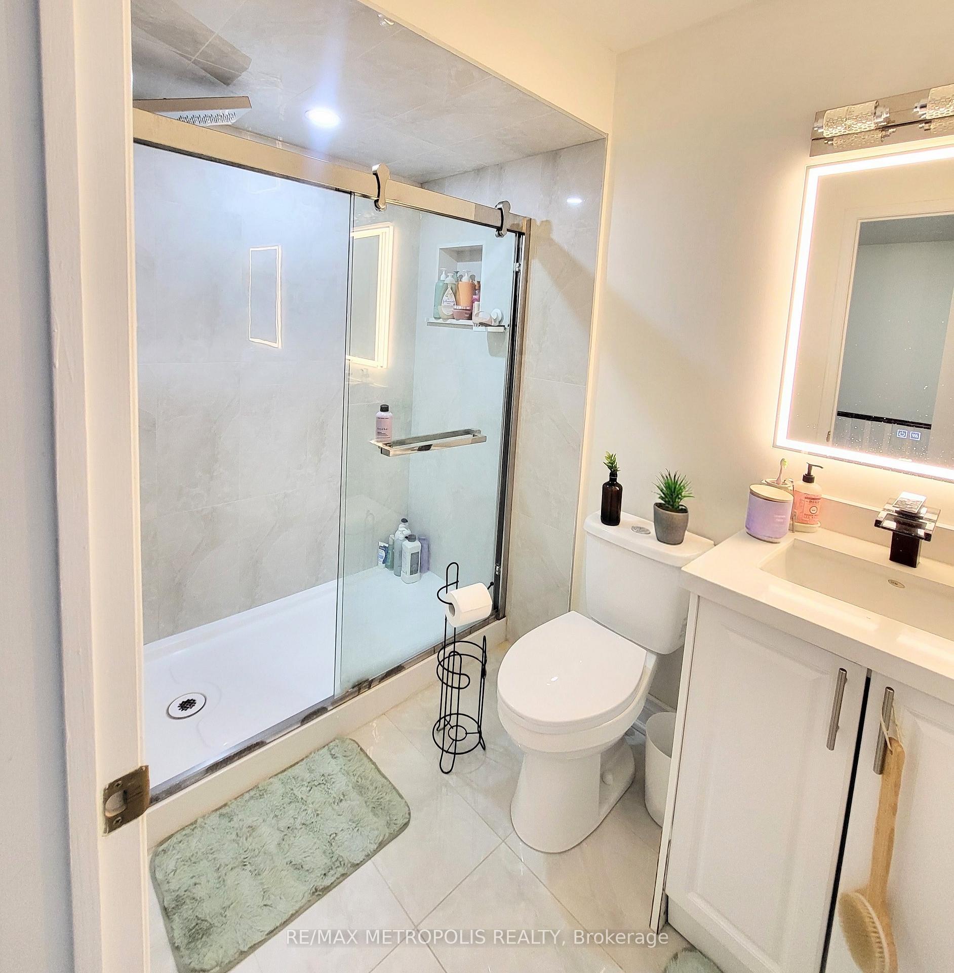 Photo 16 of Unit 12, 435 Middlefield Road, Scarborough, Agincourt North — HOMEH