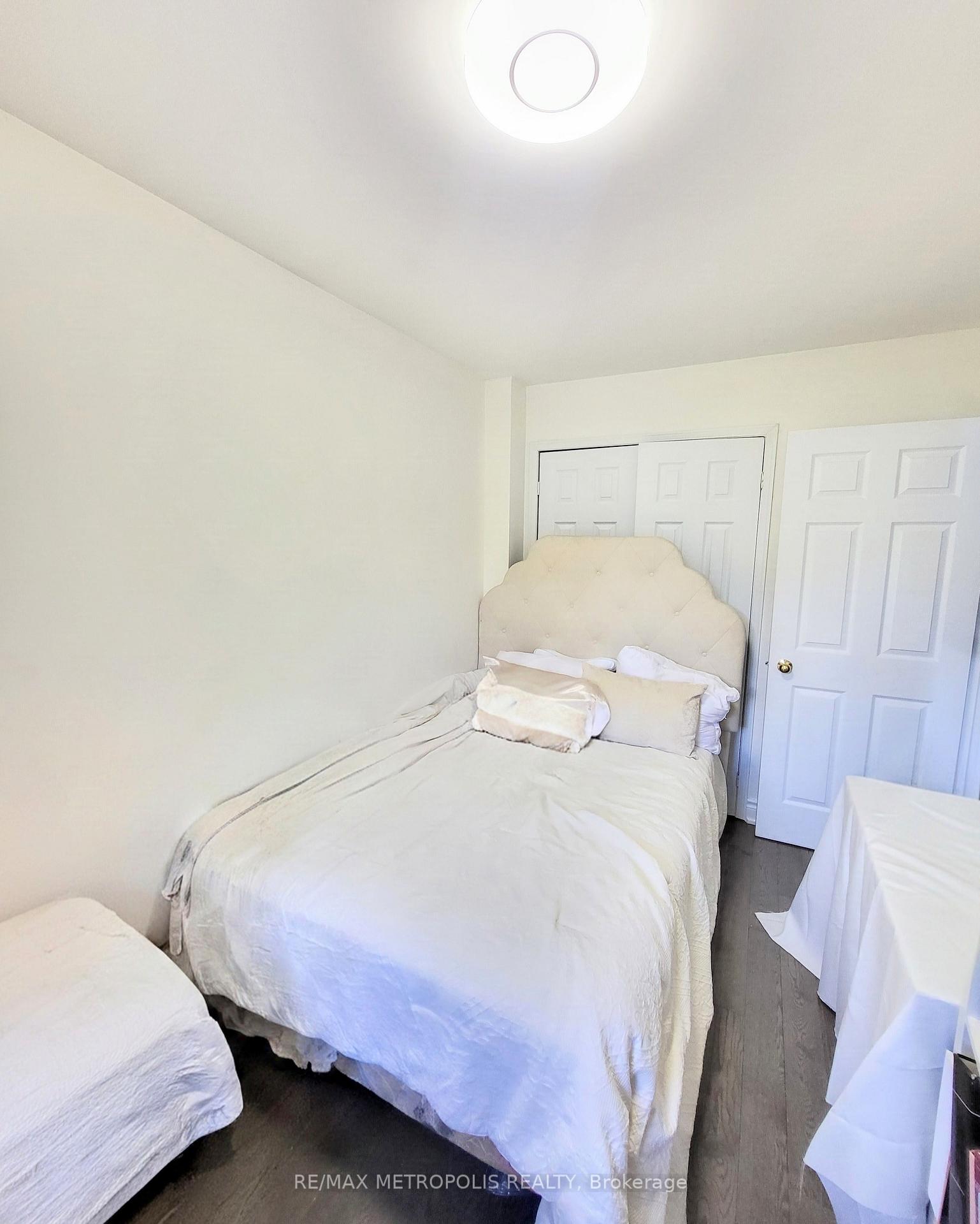 Photo 18 of Unit 12, 435 Middlefield Road, Scarborough, Agincourt North — HOMEH