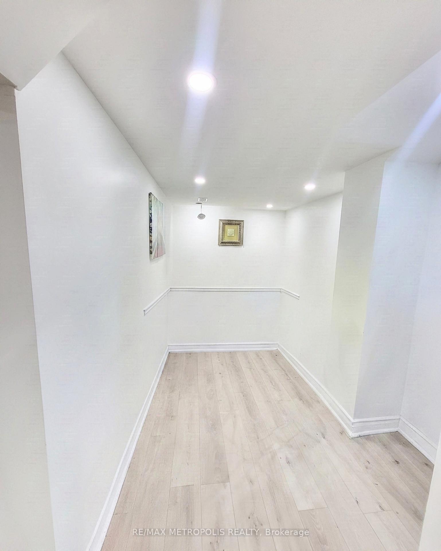 Photo 21 of Unit 12, 435 Middlefield Road, Scarborough, Agincourt North — HOMEH
