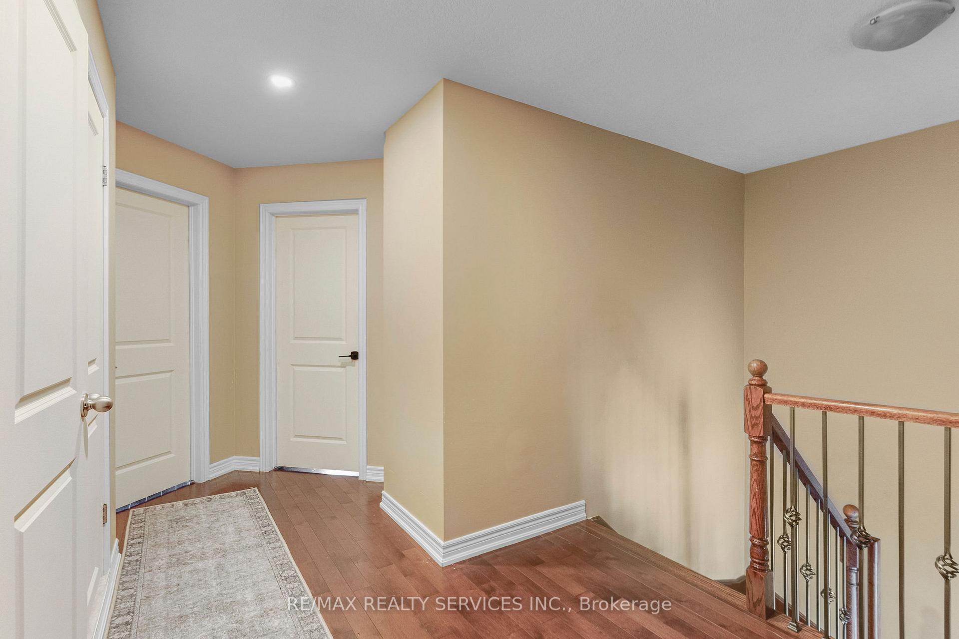 Photo 18 of 16 Sistine Court, Hamilton, Carpenter — HOMEH