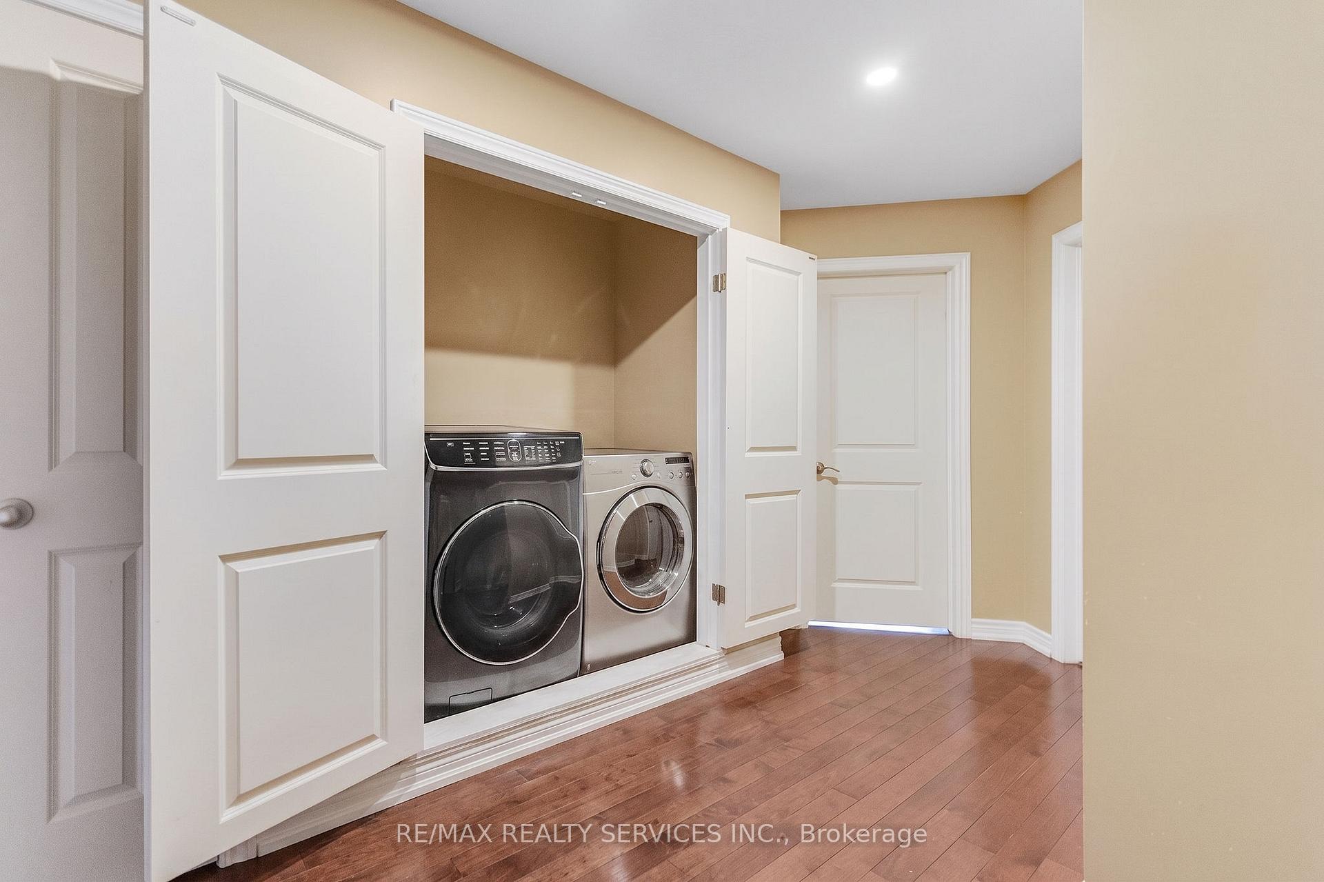 Photo 19 of 16 Sistine Court, Hamilton, Carpenter — HOMEH