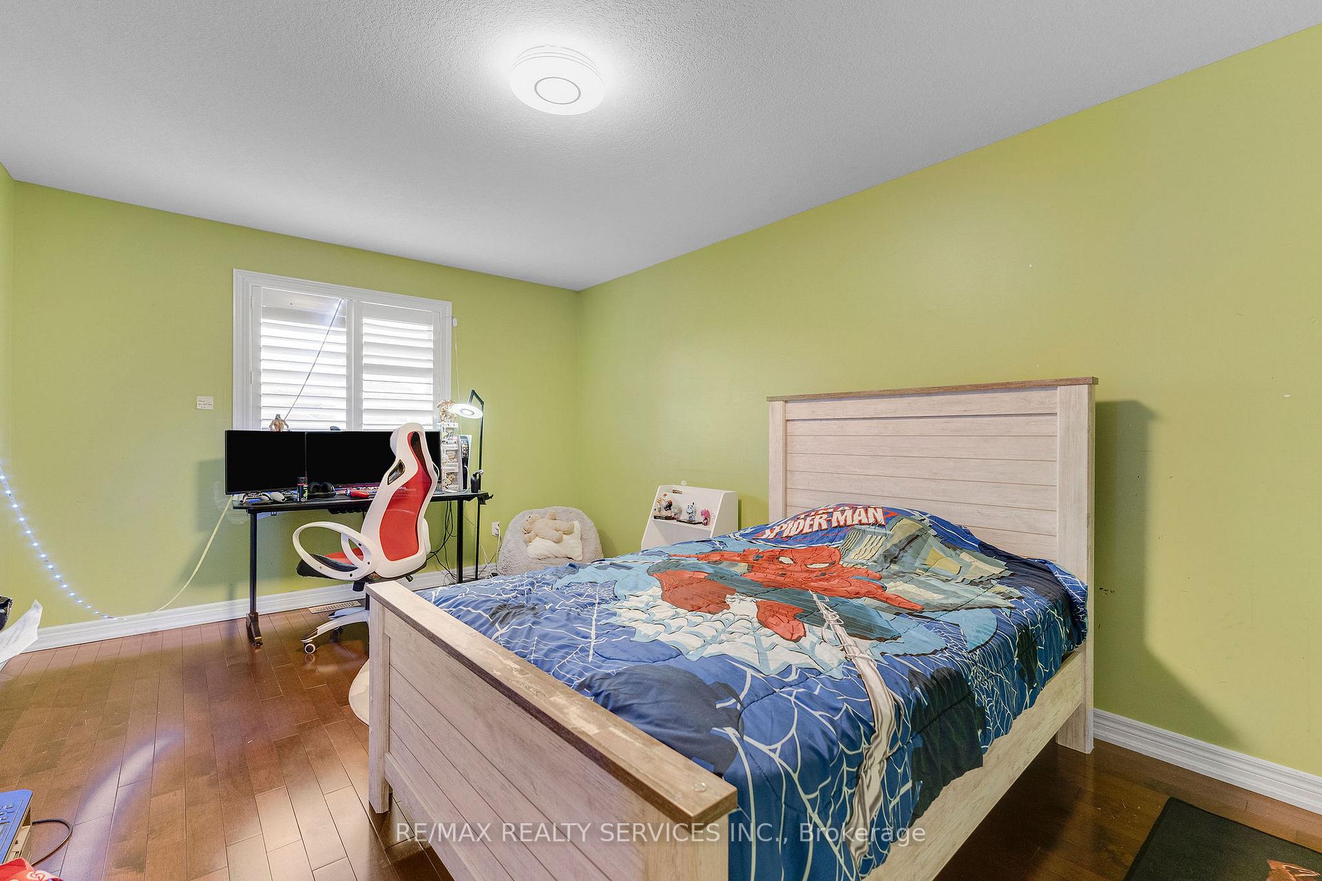 Photo 24 of 16 Sistine Court, Hamilton, Carpenter — HOMEH