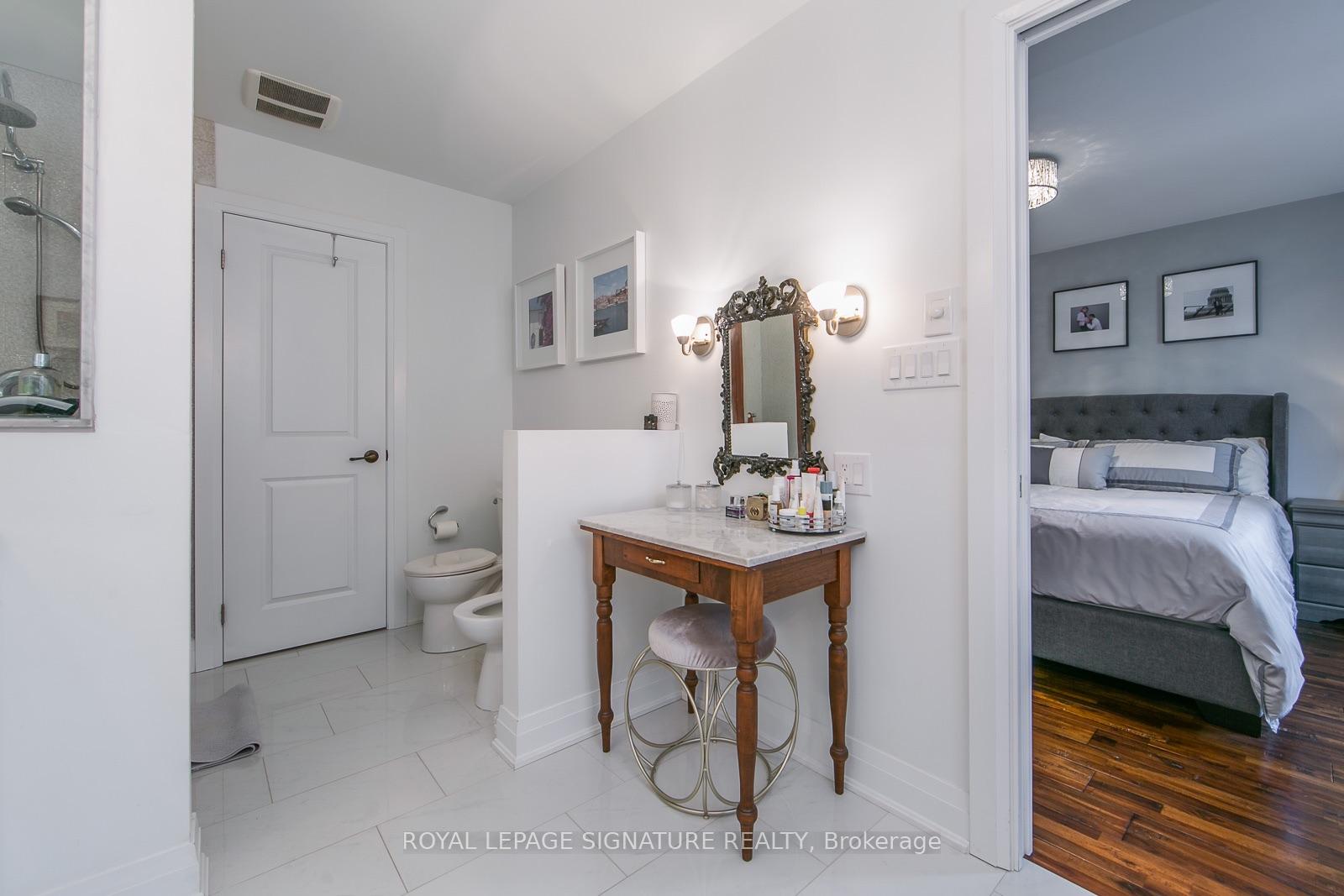Photo 14 of 15 Battenberg Avenue, Toronto, Woodbine Corridor — HOMEH