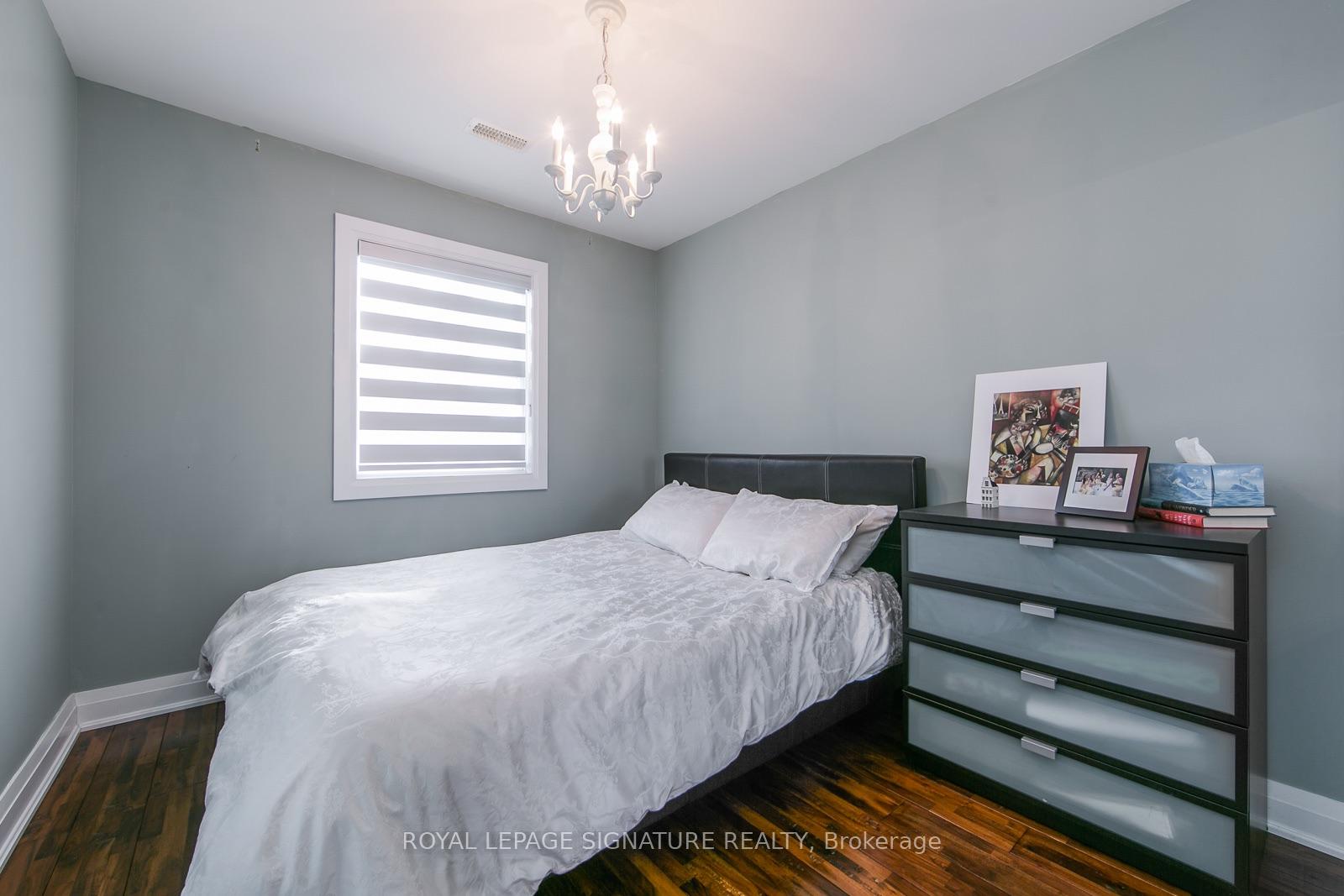 Photo 15 of 15 Battenberg Avenue, Toronto, Woodbine Corridor — HOMEH