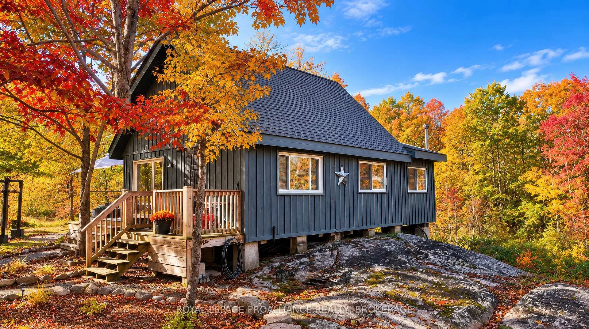 Photo of 1679 Mountain Road