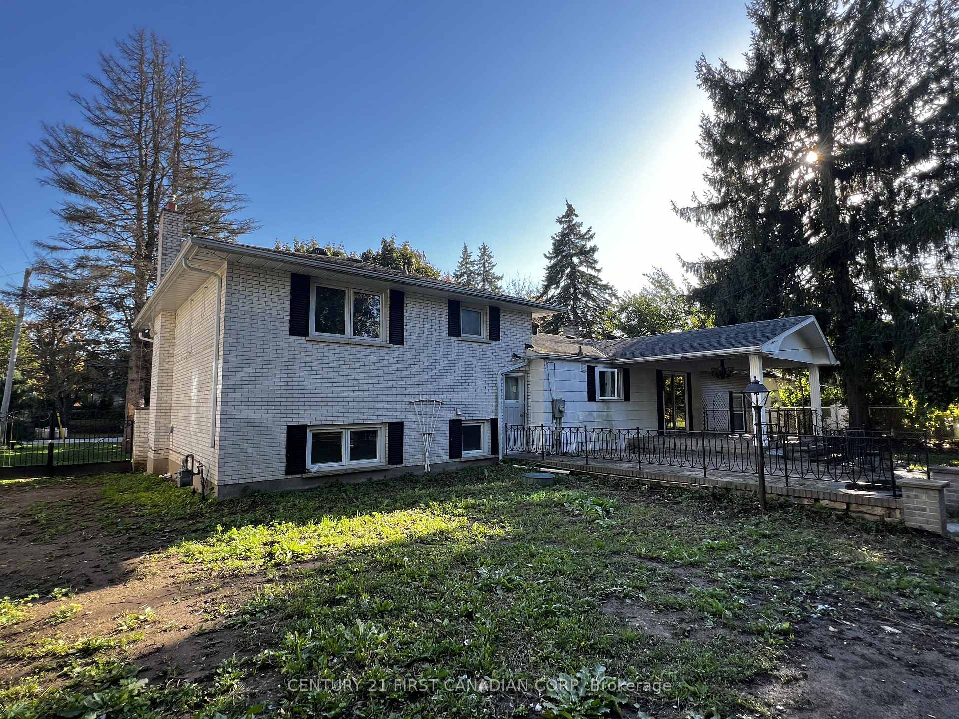 Photo 10 of 28 Redford Road, London, North B — HOMEH