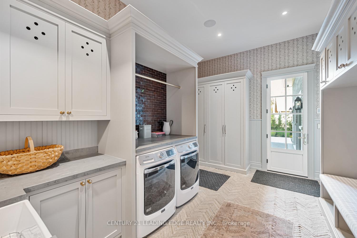 Photo 16 of 43 Newton Reed Crescent, Uxbridge, Rural Uxbridge — HOMEH
