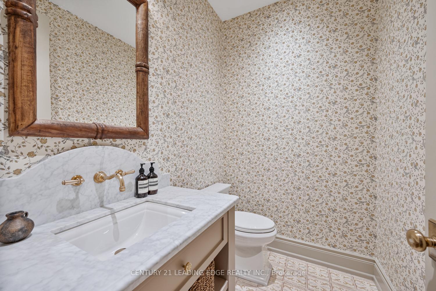 Photo 17 of 43 Newton Reed Crescent, Uxbridge, Rural Uxbridge — HOMEH