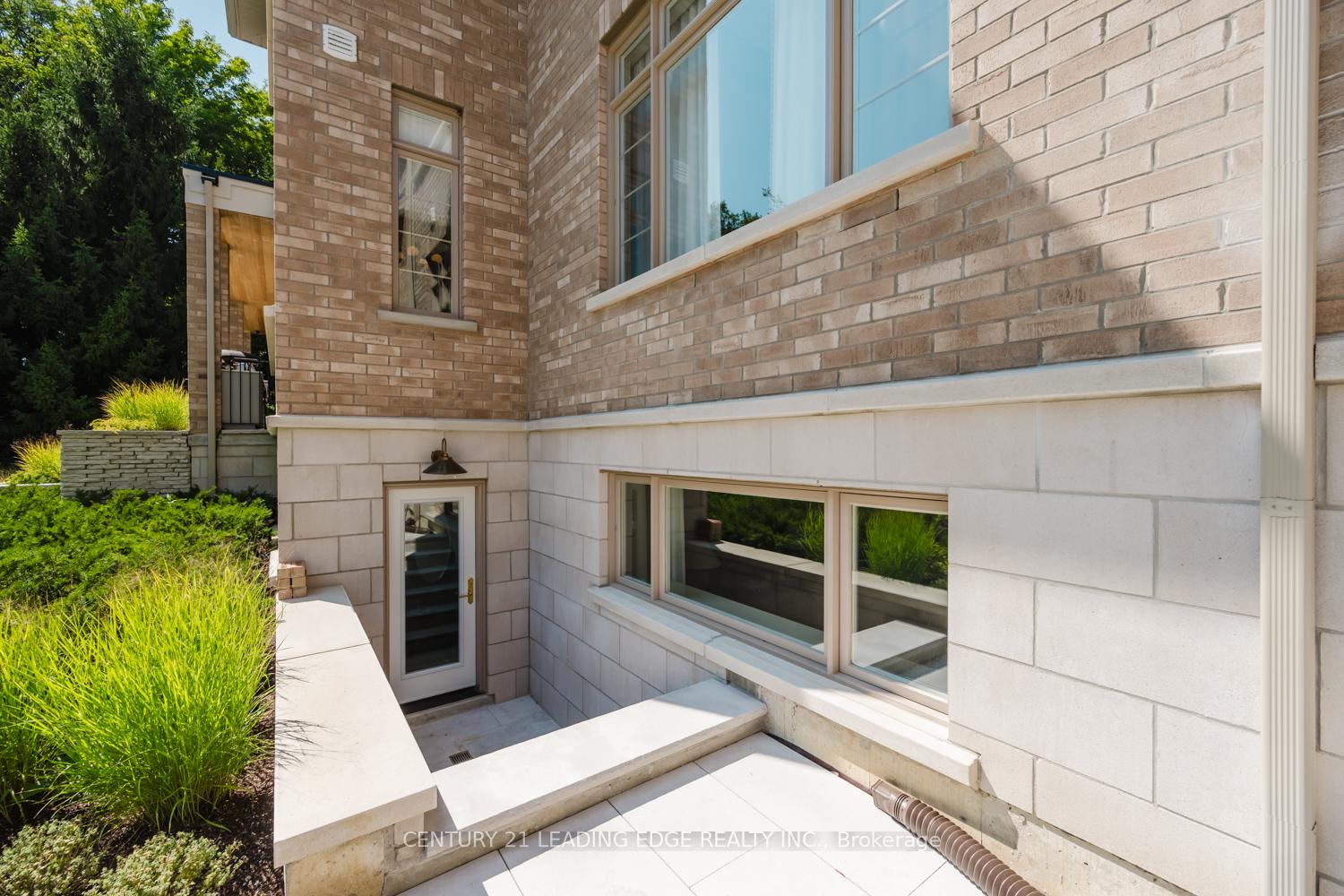 Photo 46 of 43 Newton Reed Crescent, Uxbridge, Rural Uxbridge — HOMEH