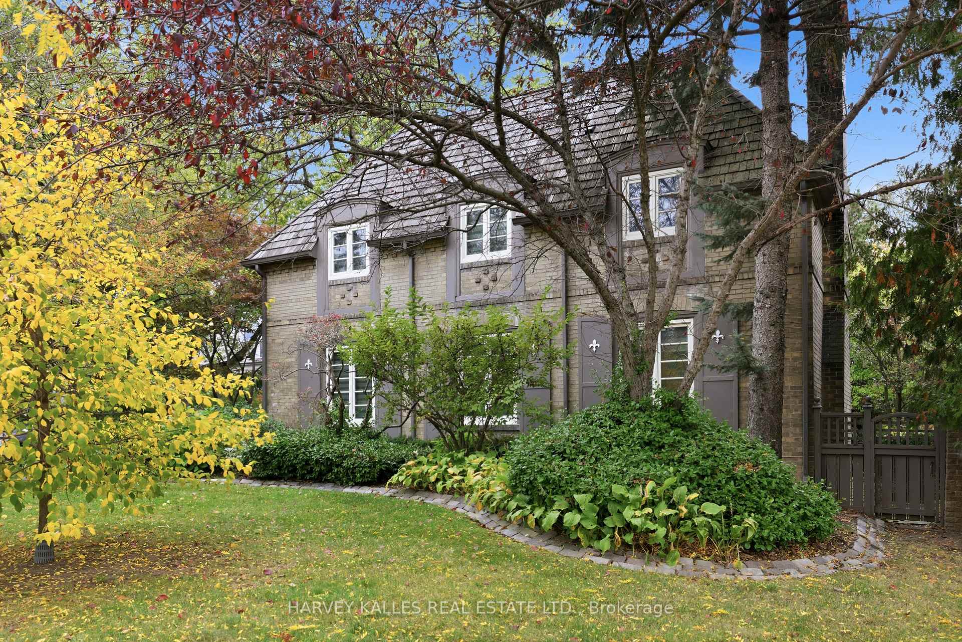 Photo 4 of 148 Strathallan Boulevard, Toronto, Lawrence Park South — HOMEH