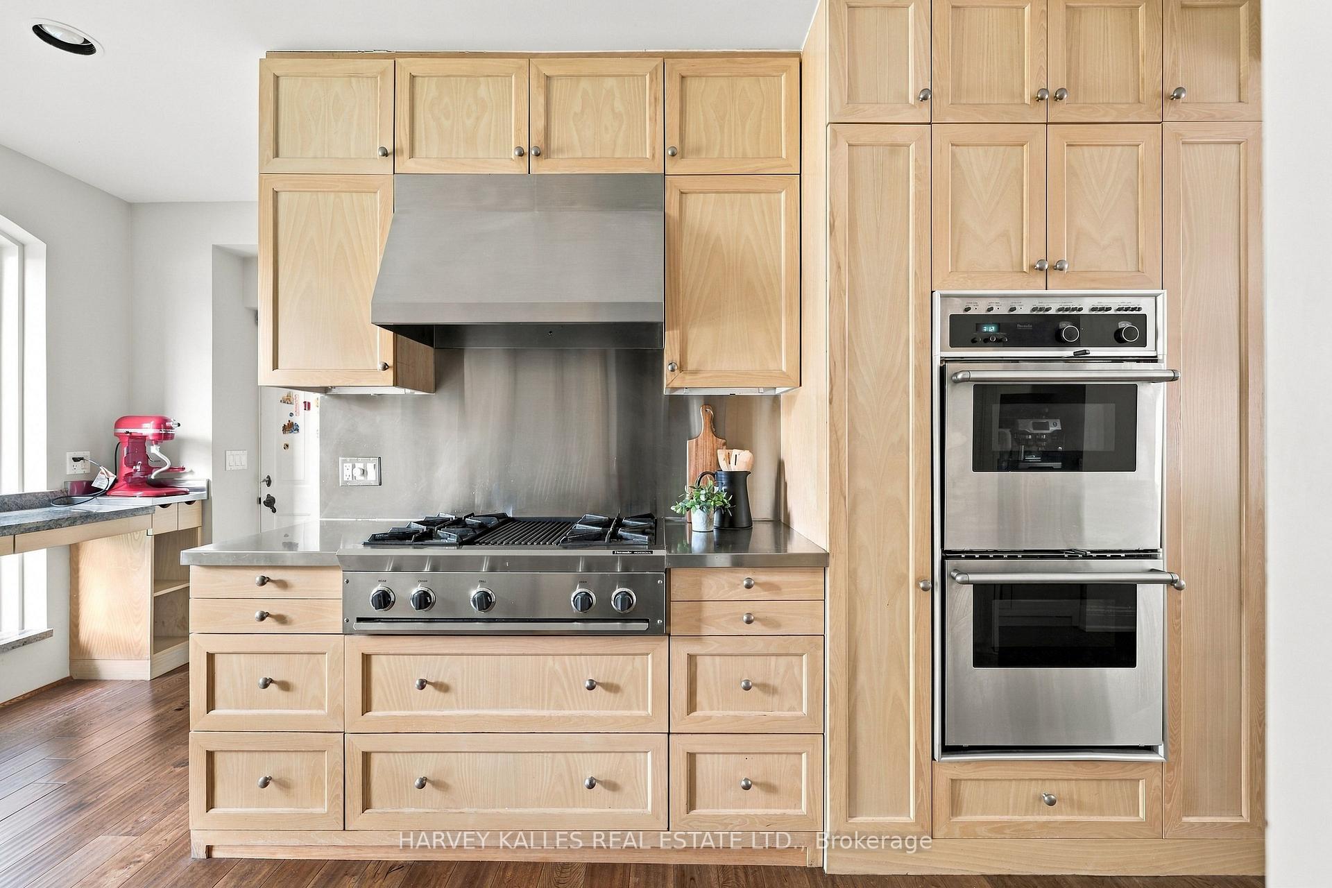Photo 21 of 148 Strathallan Boulevard, Toronto, Lawrence Park South — HOMEH