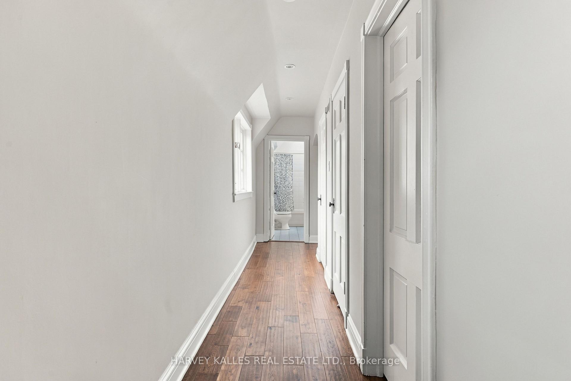 Photo 36 of 148 Strathallan Boulevard, Toronto, Lawrence Park South — HOMEH