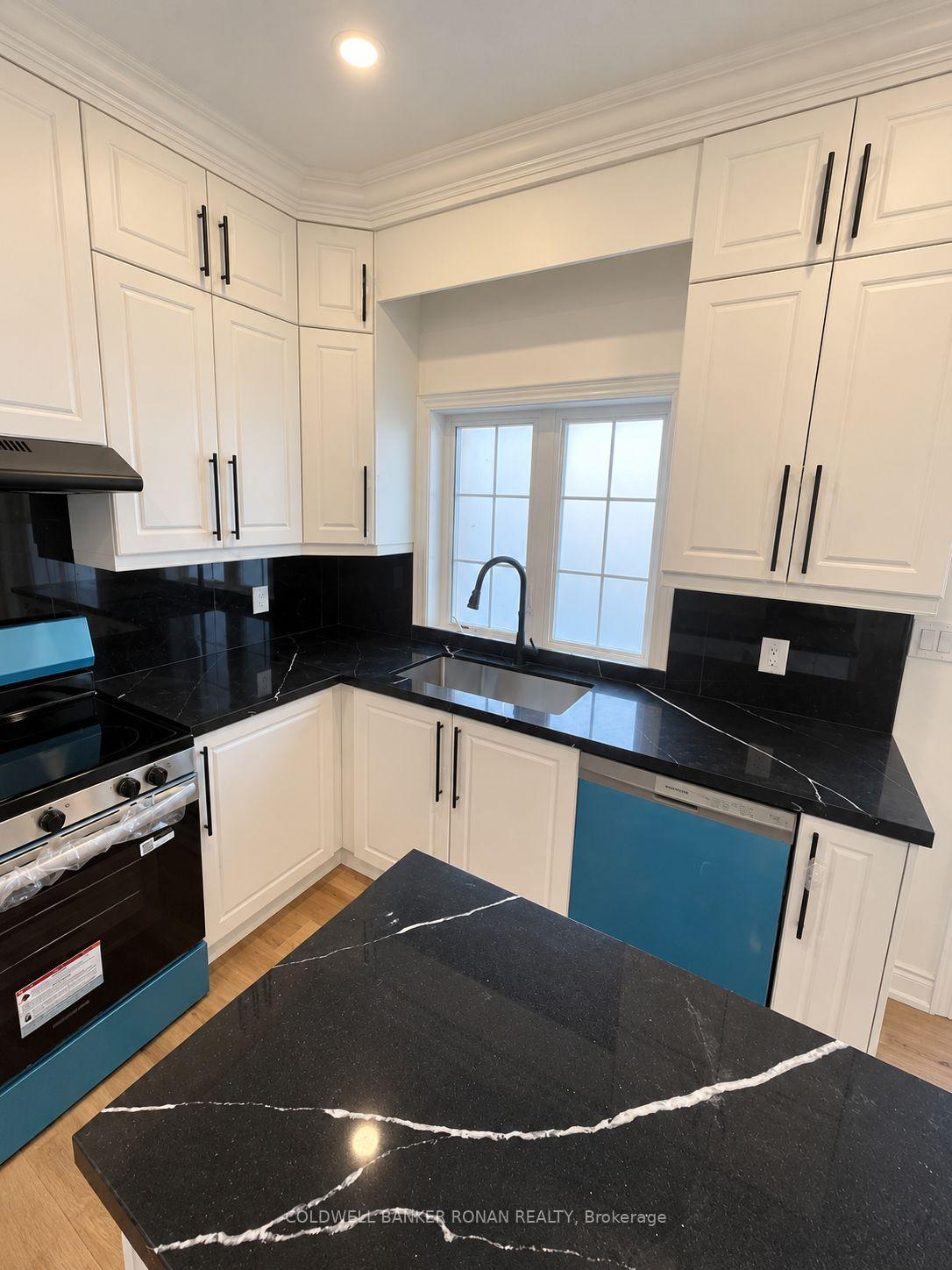 Photo 5 of Unit BASEMENT, 112 Connell Drive, Georgina, Keswick North — HOMEH