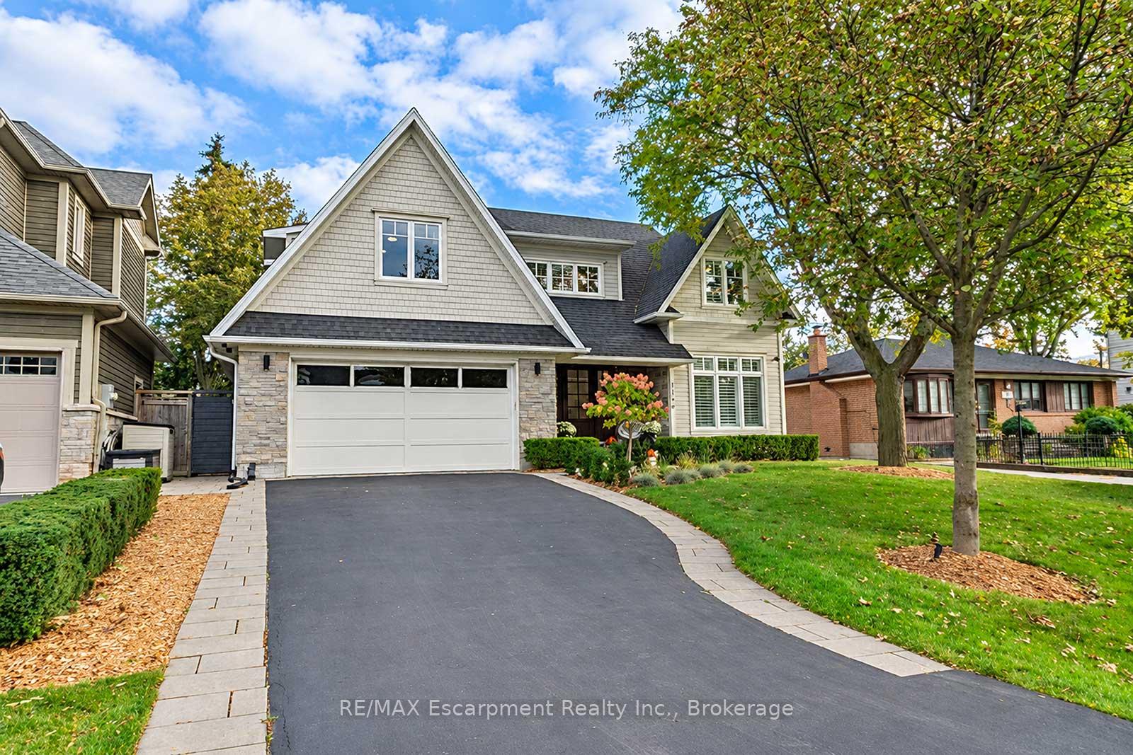 Photo 2 of 1394 Waverly Avenue, Oakville, West — HOMEH