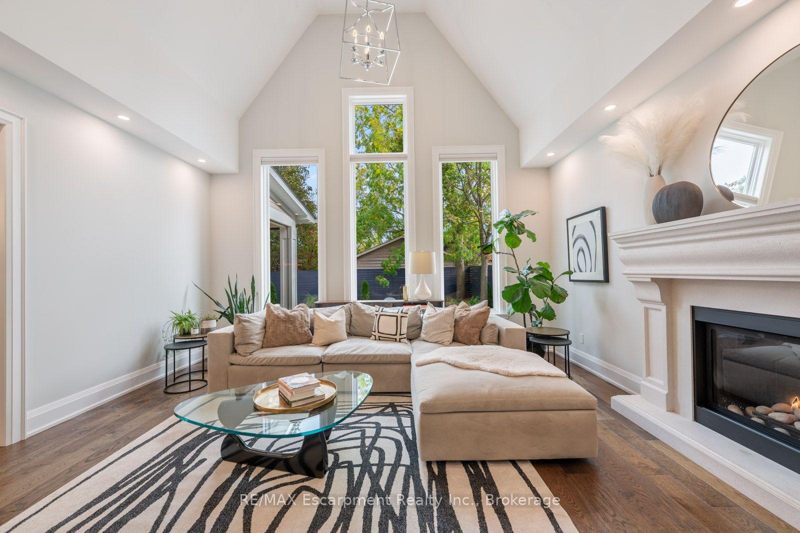 Photo 15 of 1394 Waverly Avenue, Oakville, West — HOMEH