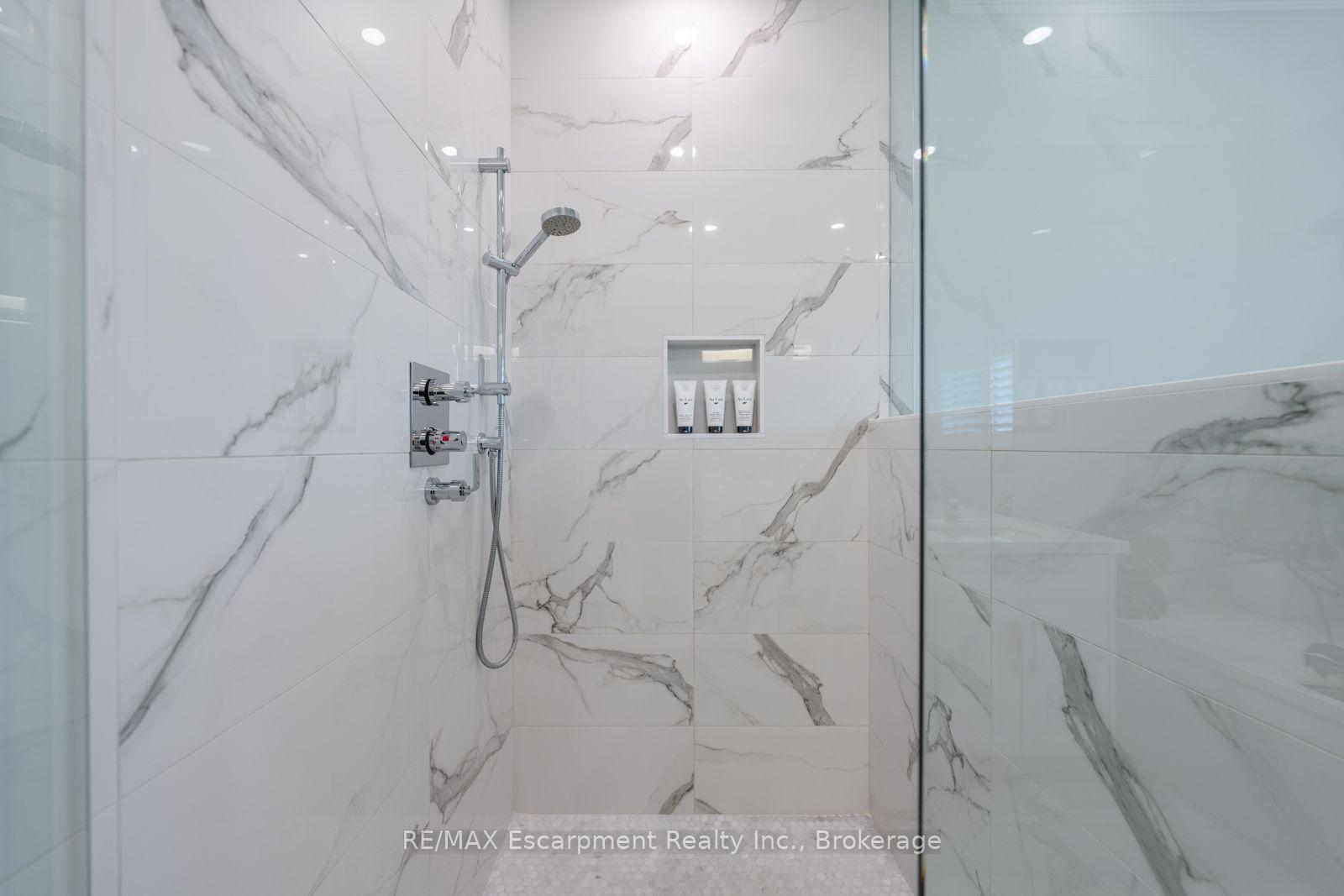 Photo 37 of 1394 Waverly Avenue, Oakville, West — HOMEH