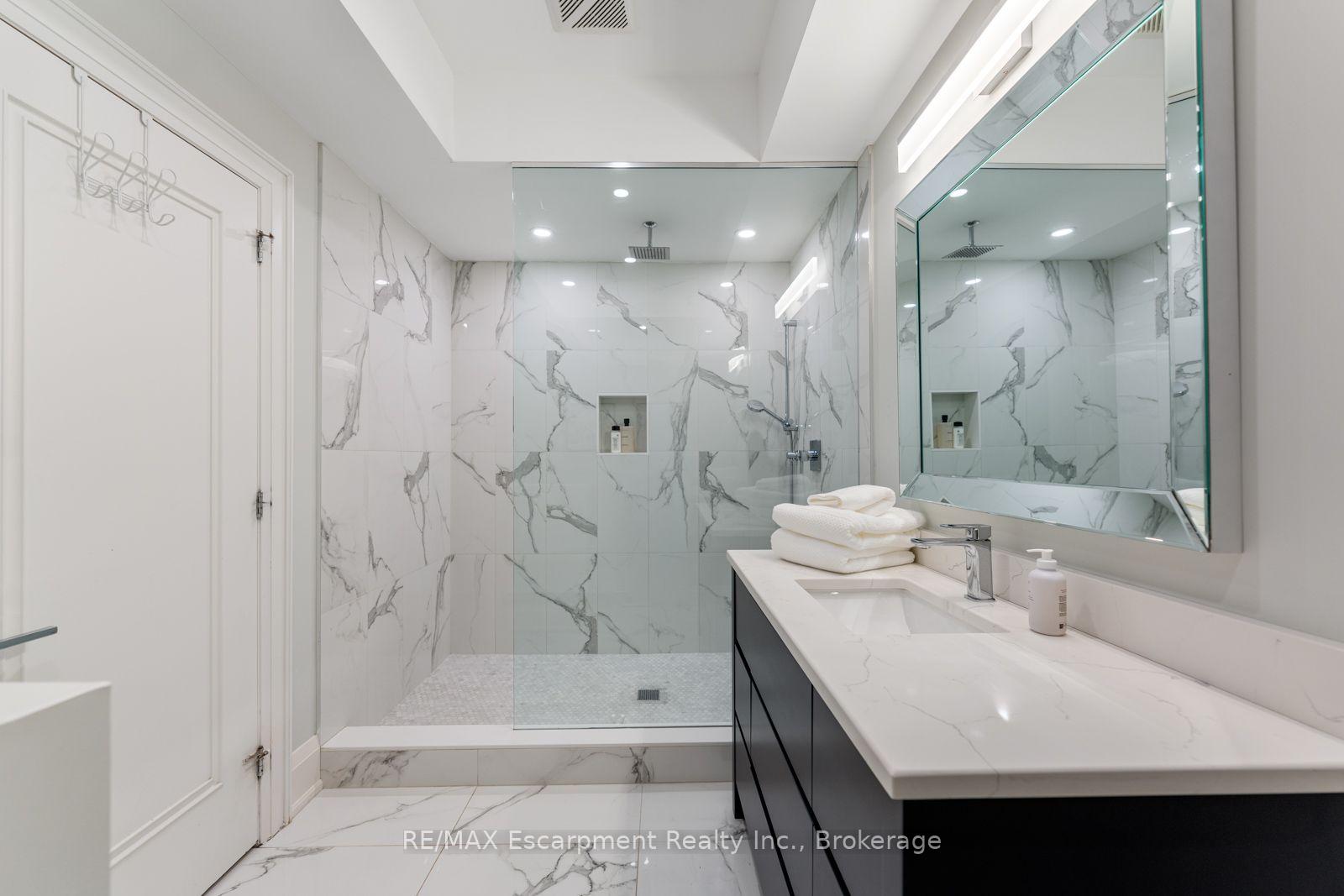Photo 43 of 1394 Waverly Avenue, Oakville, West — HOMEH