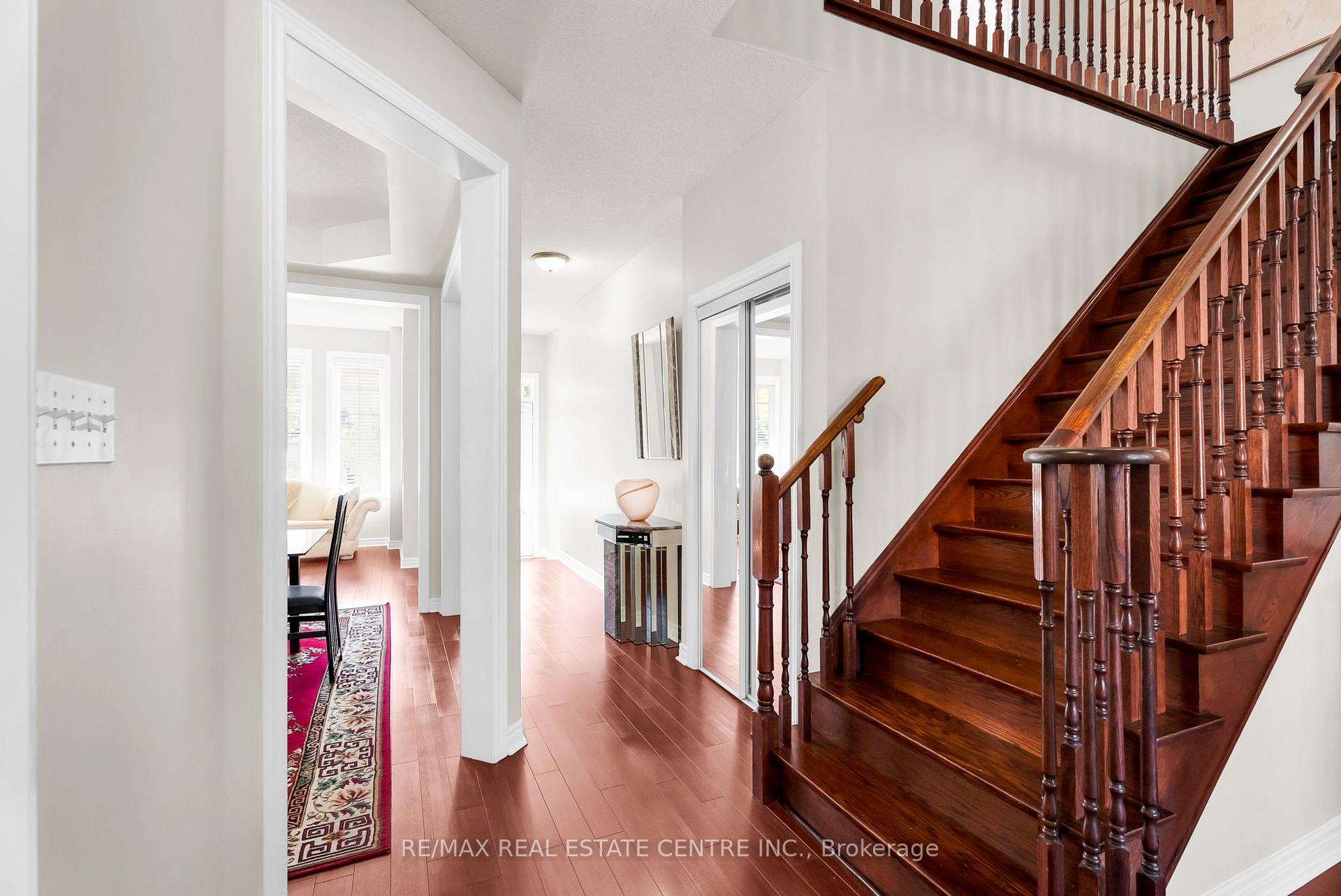 Photo 5 of 43 Delphinium Way, Brampton, Northwest Sandalwood Parkway — HOMEH