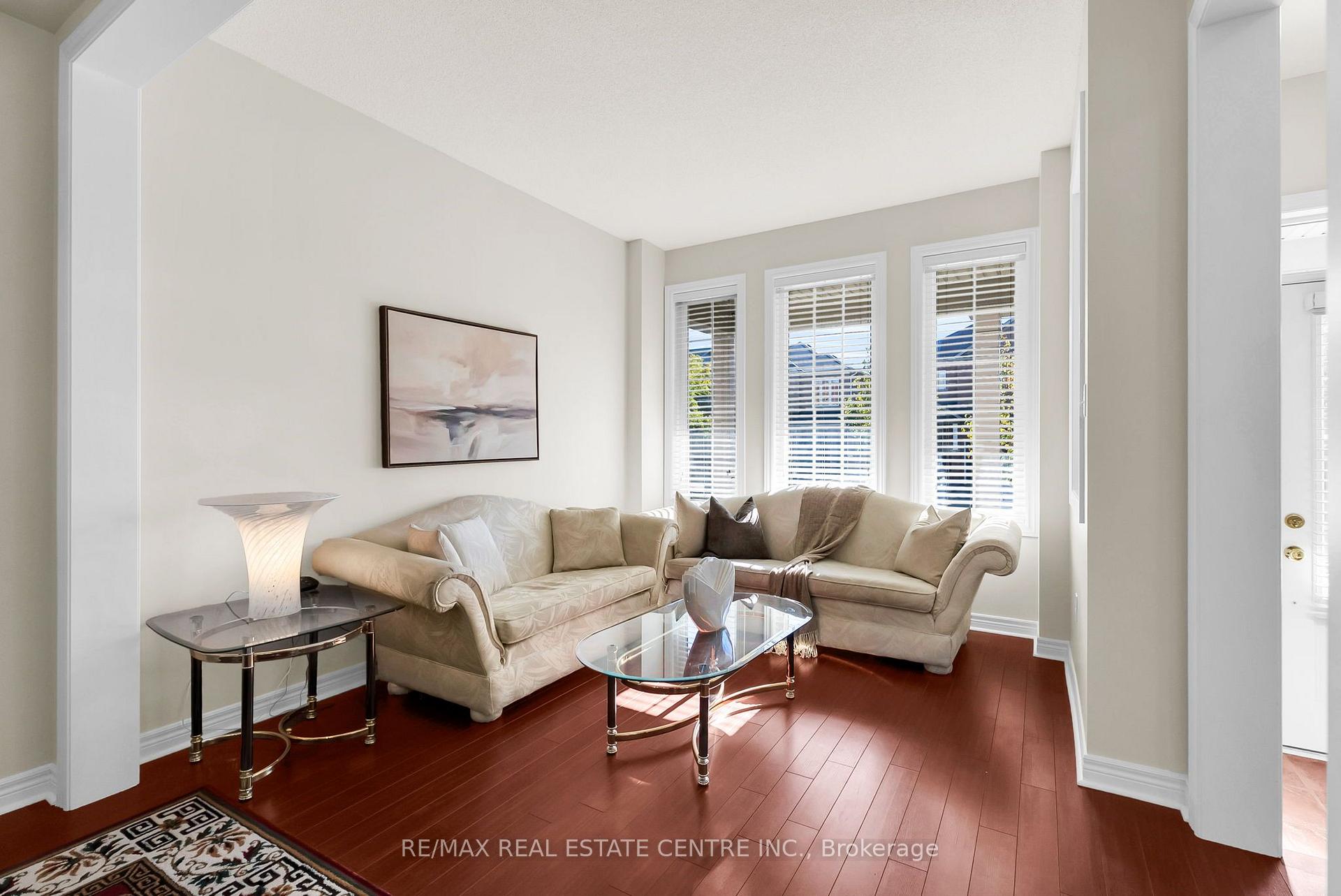 Photo 7 of 43 Delphinium Way, Brampton, Northwest Sandalwood Parkway — HOMEH