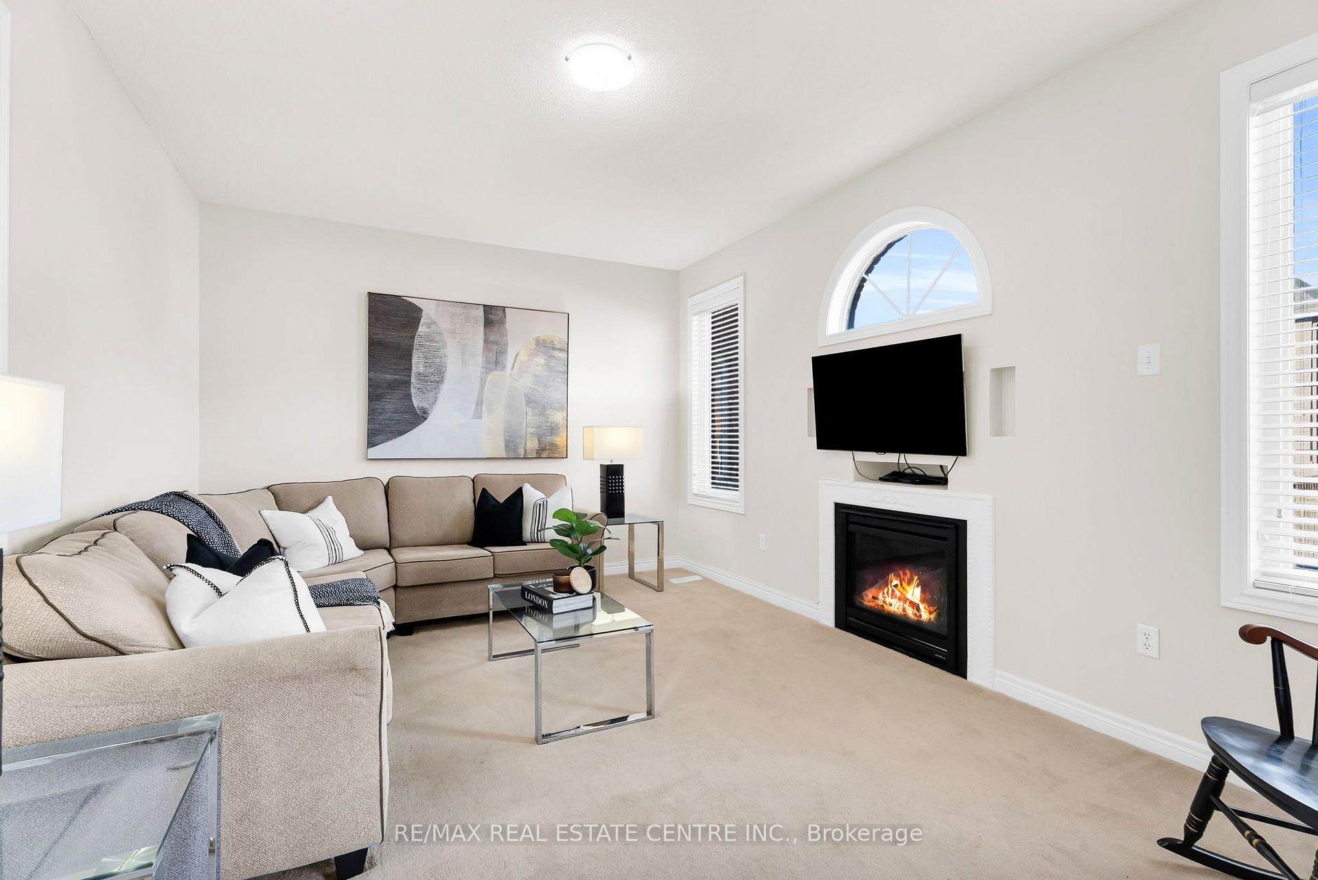 Photo 20 of 43 Delphinium Way, Brampton, Northwest Sandalwood Parkway — HOMEH