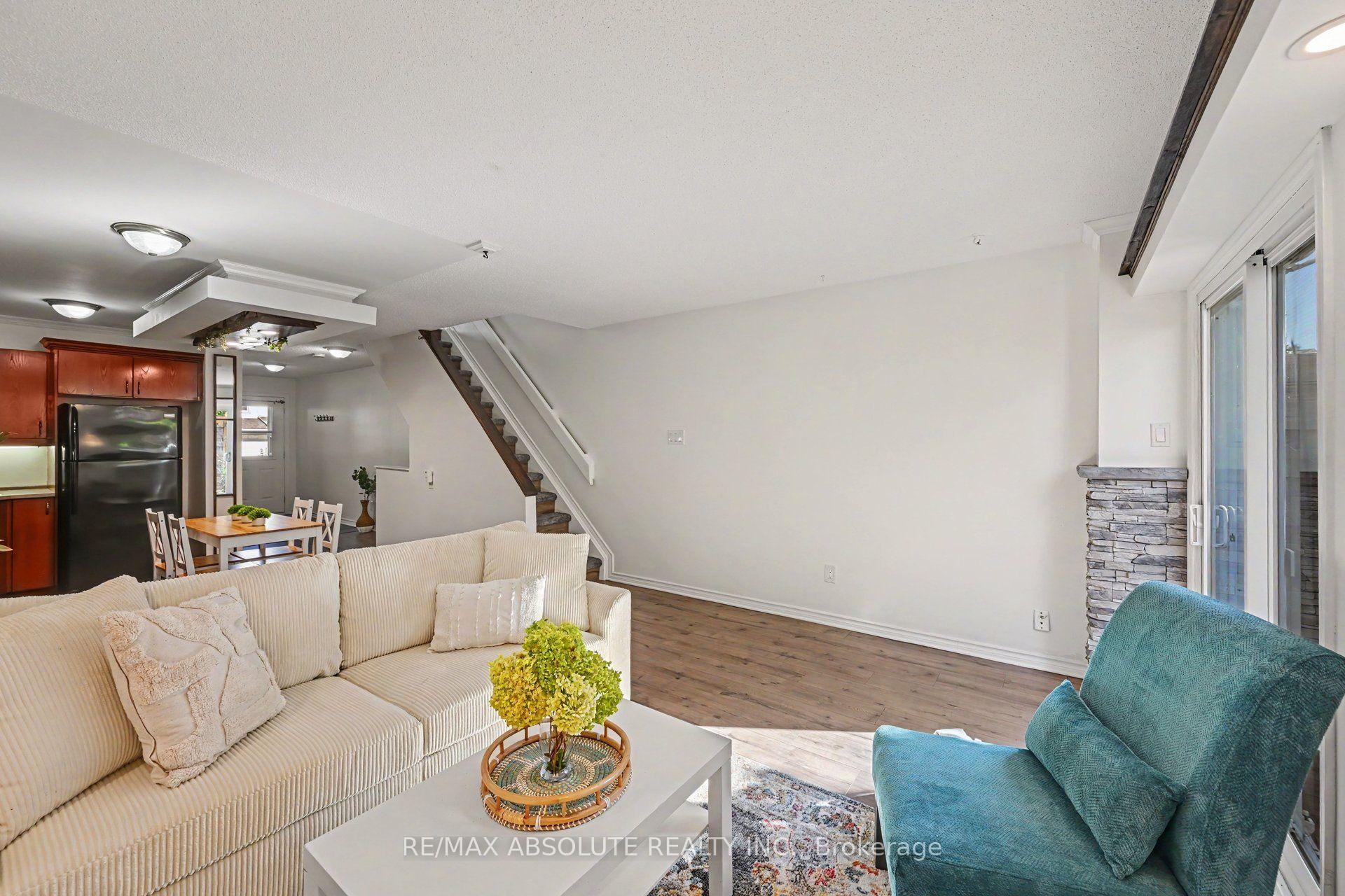 Photo 9 of 13 Spruce Crescent, Arnprior, Arnprior — HOMEH