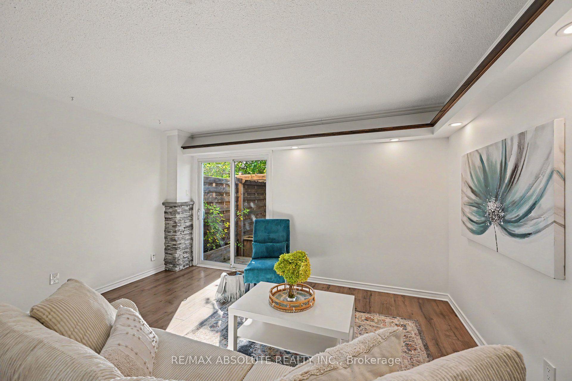 Photo 10 of 13 Spruce Crescent, Arnprior, Arnprior — HOMEH