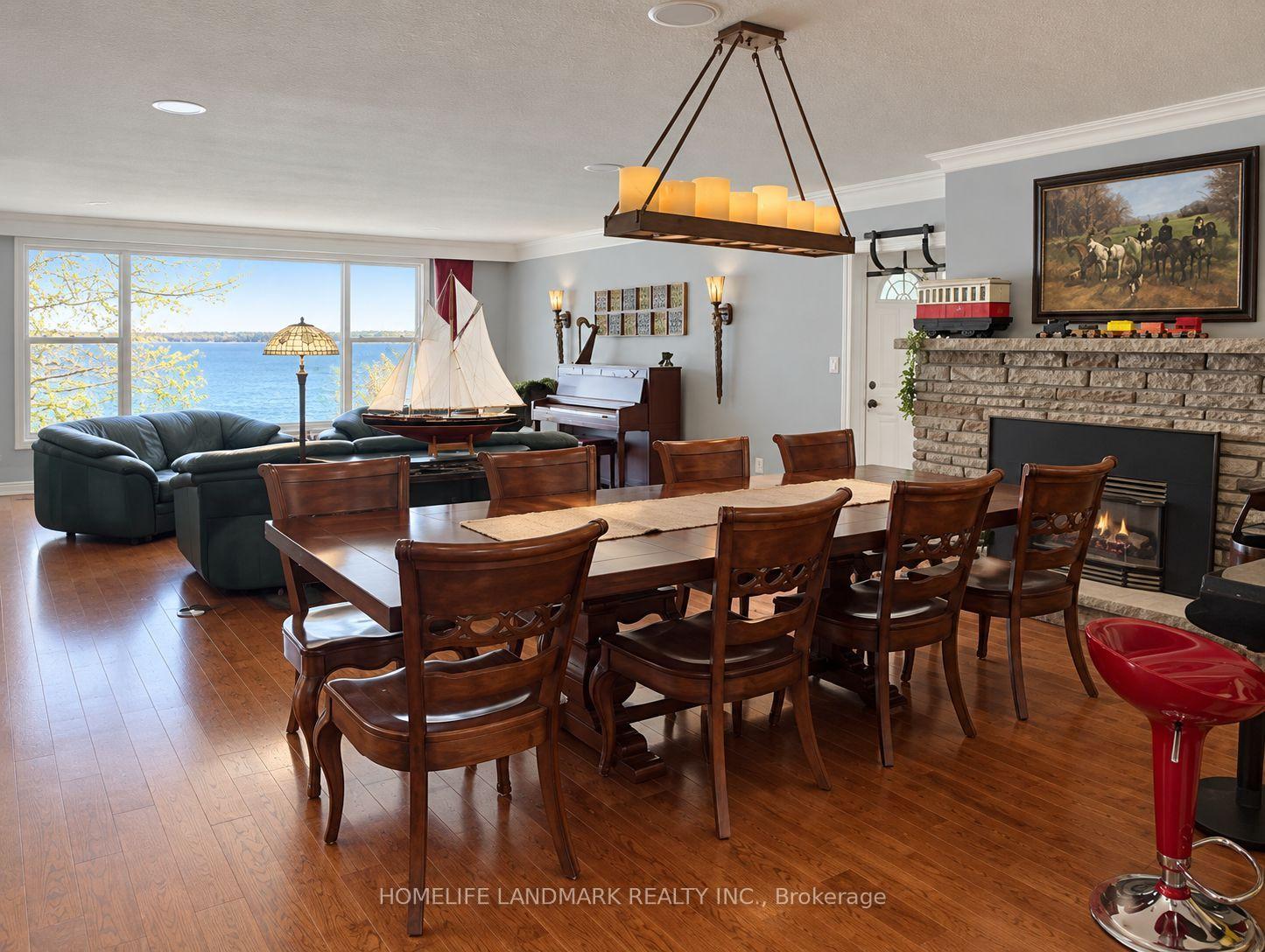 Photo 15 of 100 Lake Drive N, Georgina, Historic Lakeshore Communities — HOMEH
