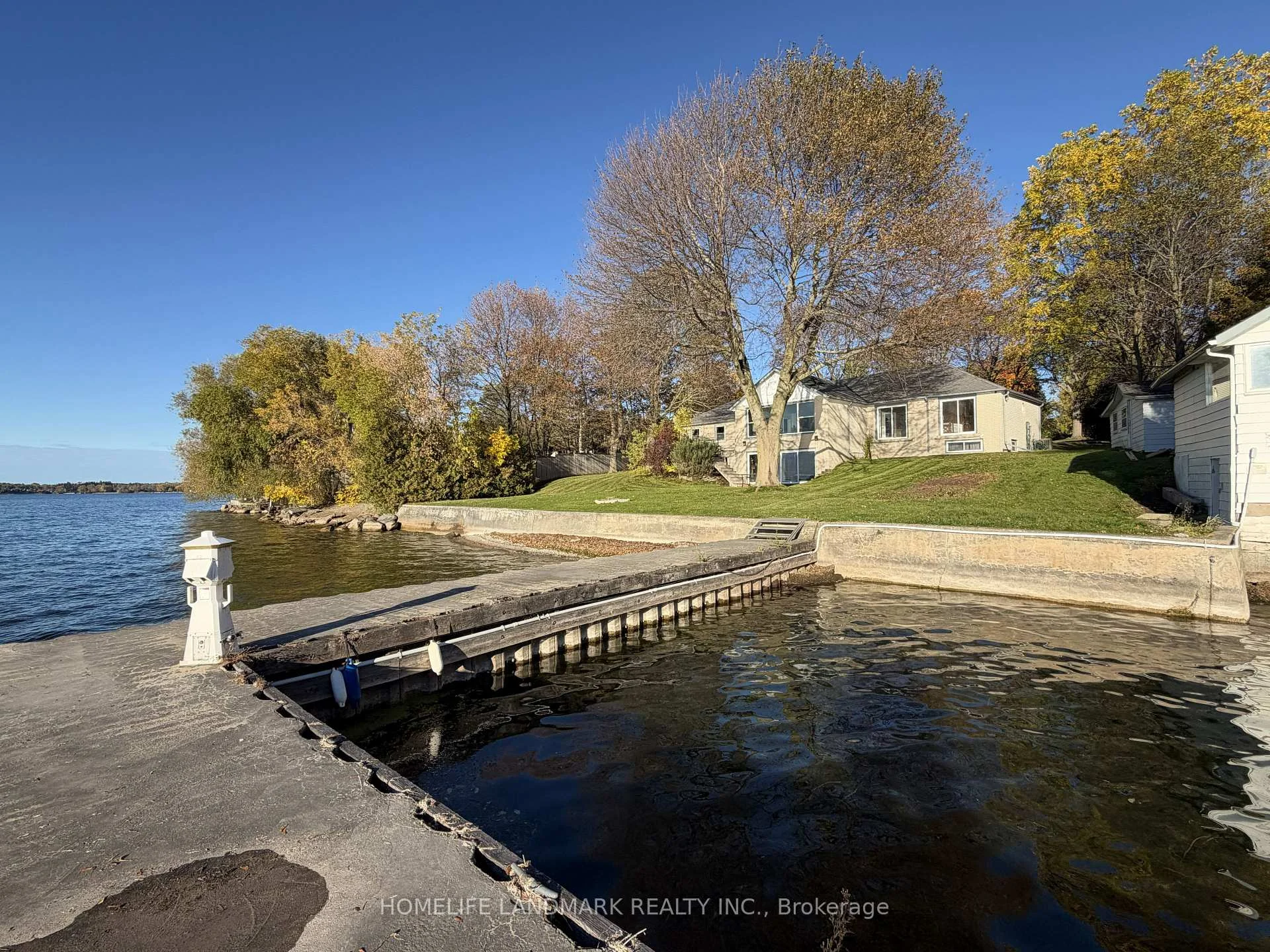 Photo 1 of 100 Lake Drive N, Georgina, Historic Lakeshore Communities — HOMEH