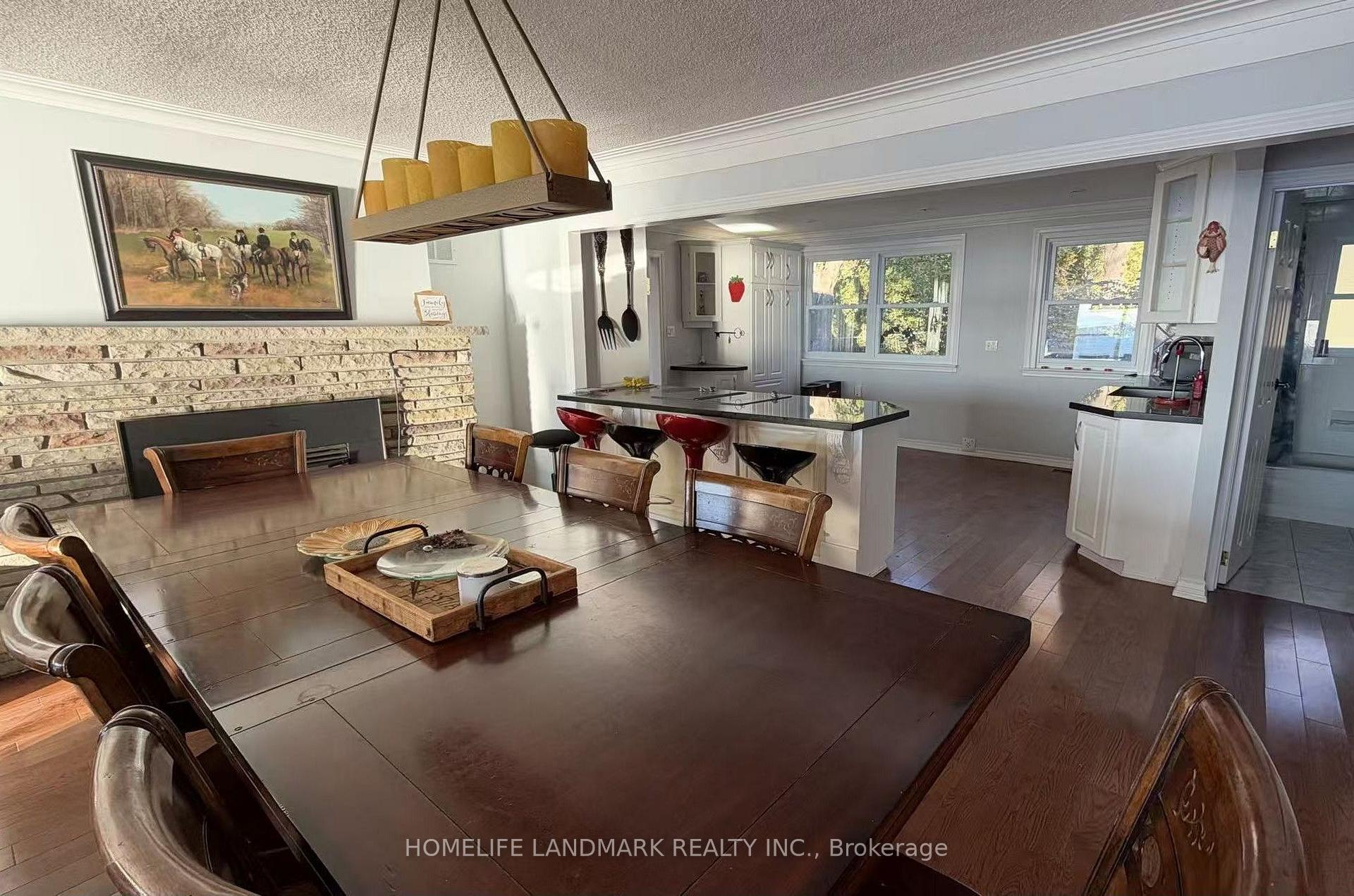 Photo 29 of 100 Lake Drive N, Georgina, Historic Lakeshore Communities — HOMEH