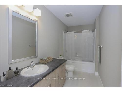 Photo 17 of 349 Edgevalley Road, London, East D — HOMEH