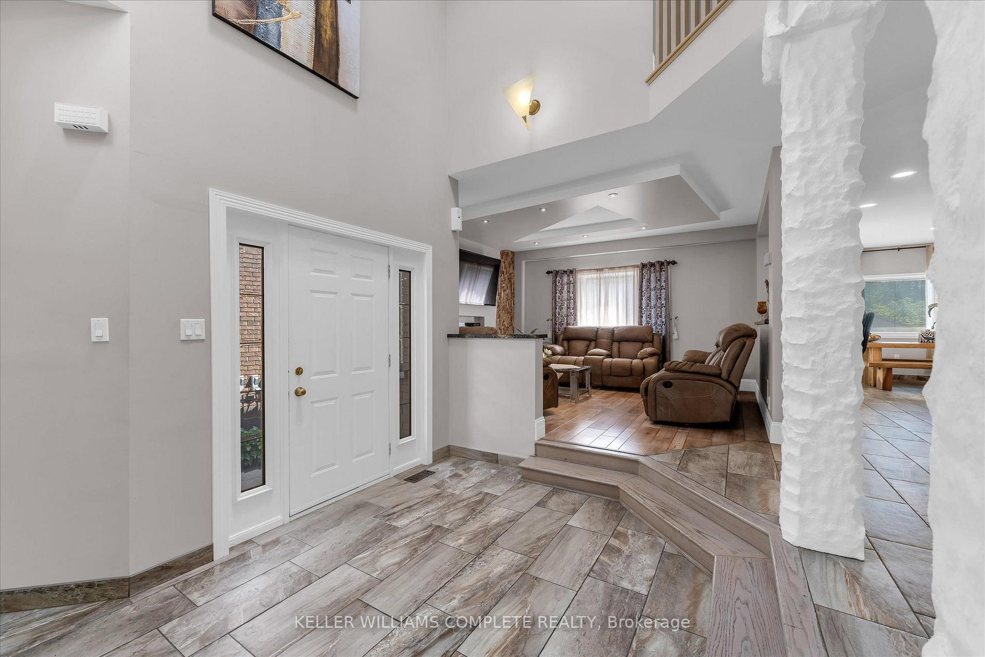 Photo 5 of 847 West 5th Street, Hamilton, Kernighan — HOMEH
