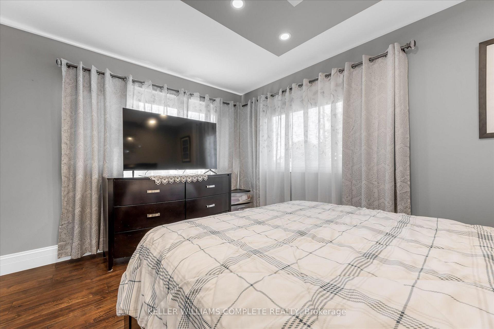 Photo 26 of 847 West 5th Street, Hamilton, Kernighan — HOMEH