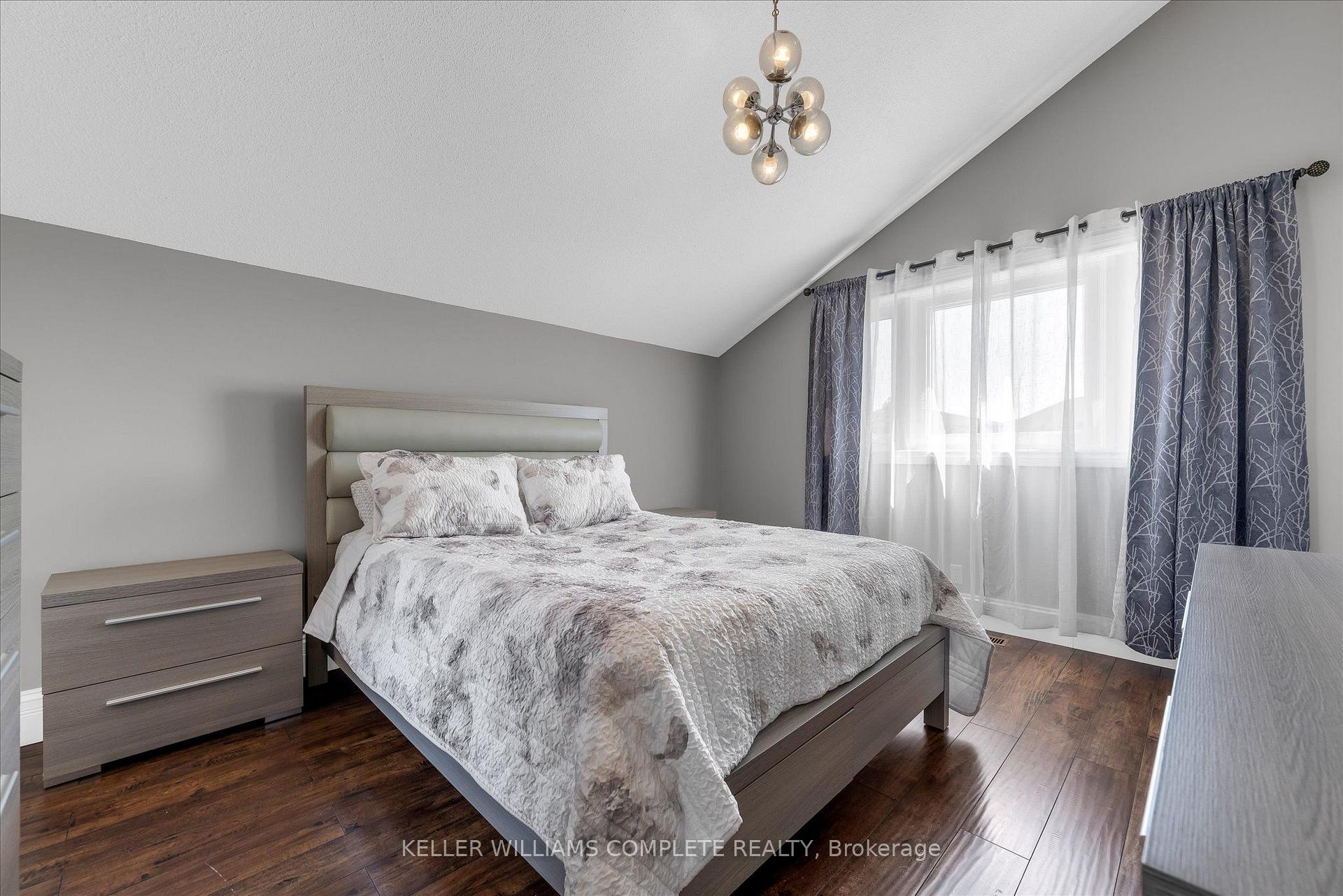 Photo 32 of 847 West 5th Street, Hamilton, Kernighan — HOMEH