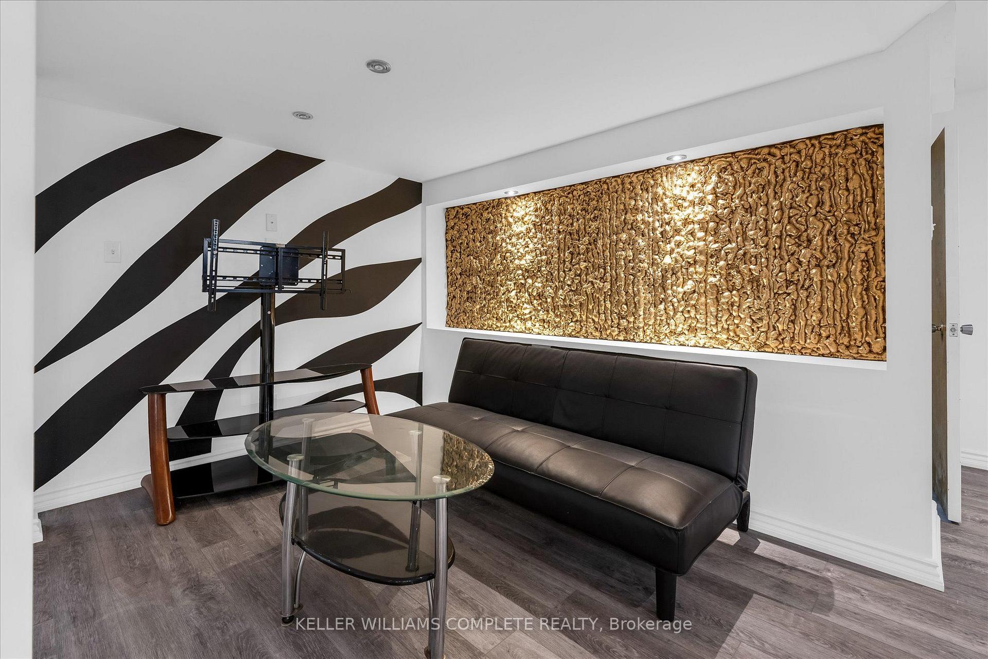 Photo 41 of 847 West 5th Street, Hamilton, Kernighan — HOMEH