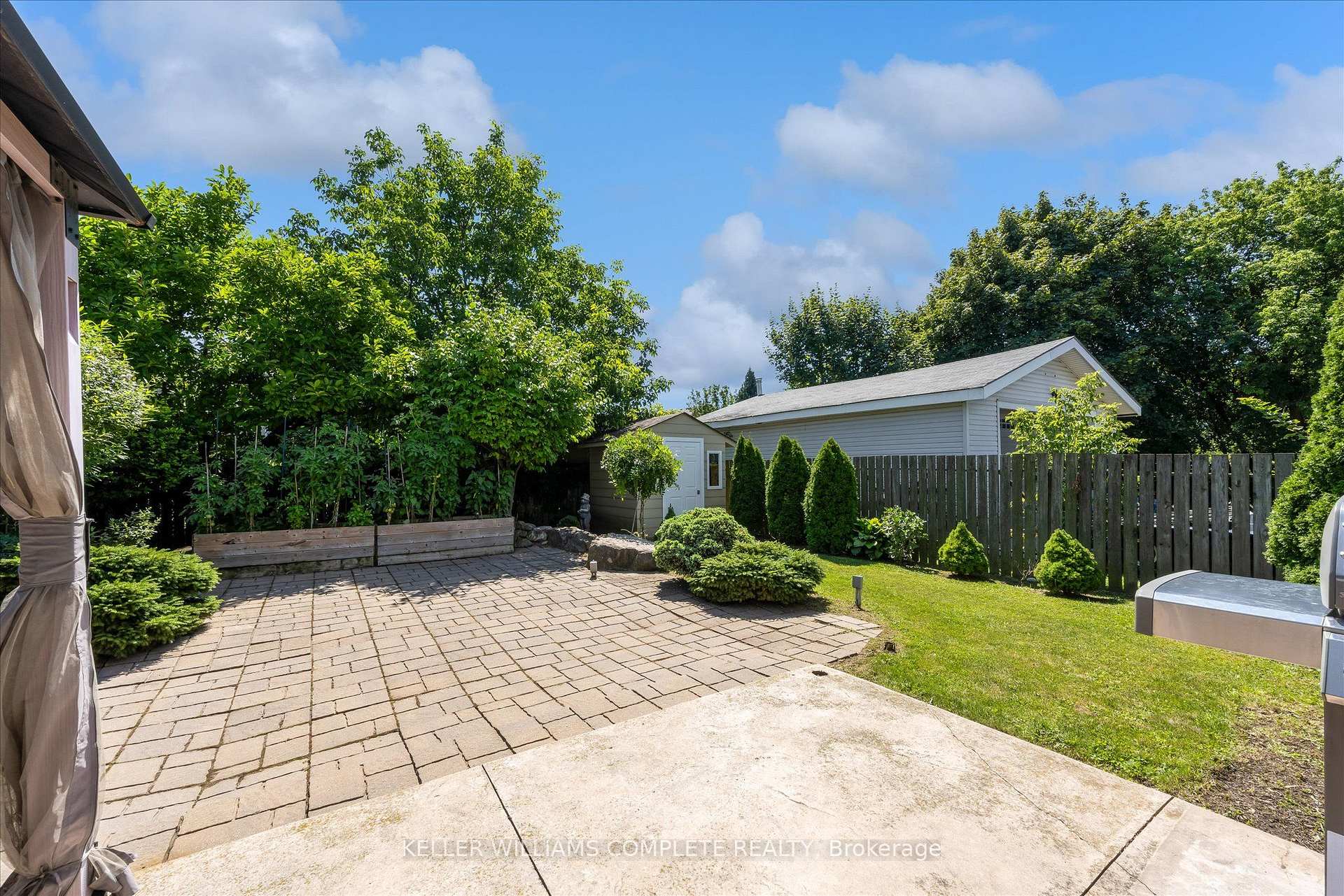 Photo 47 of 847 West 5th Street, Hamilton, Kernighan — HOMEH
