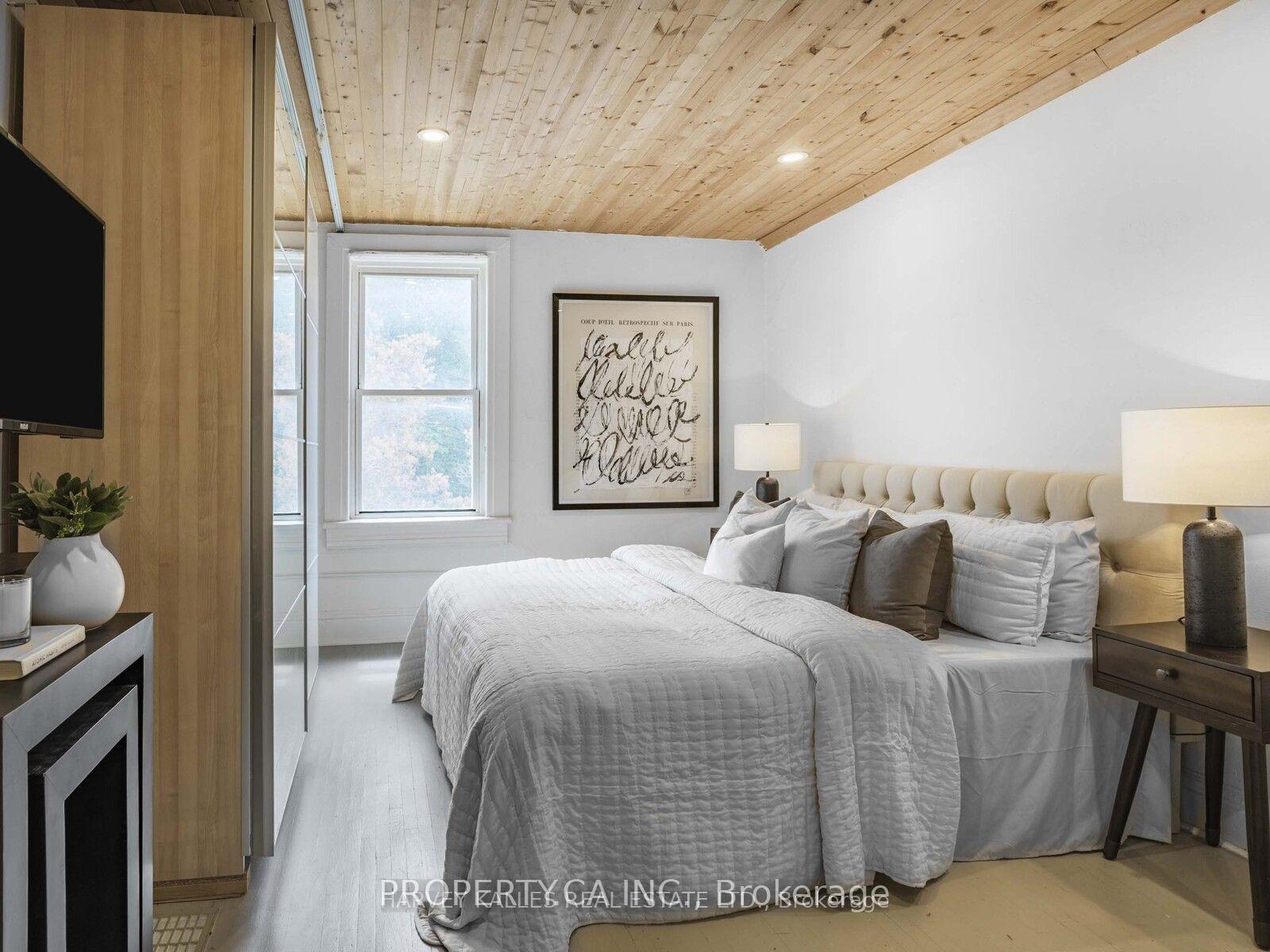 Photo 18 of 18 Saunders Avenue, Toronto, Roncesvalles — HOMEH